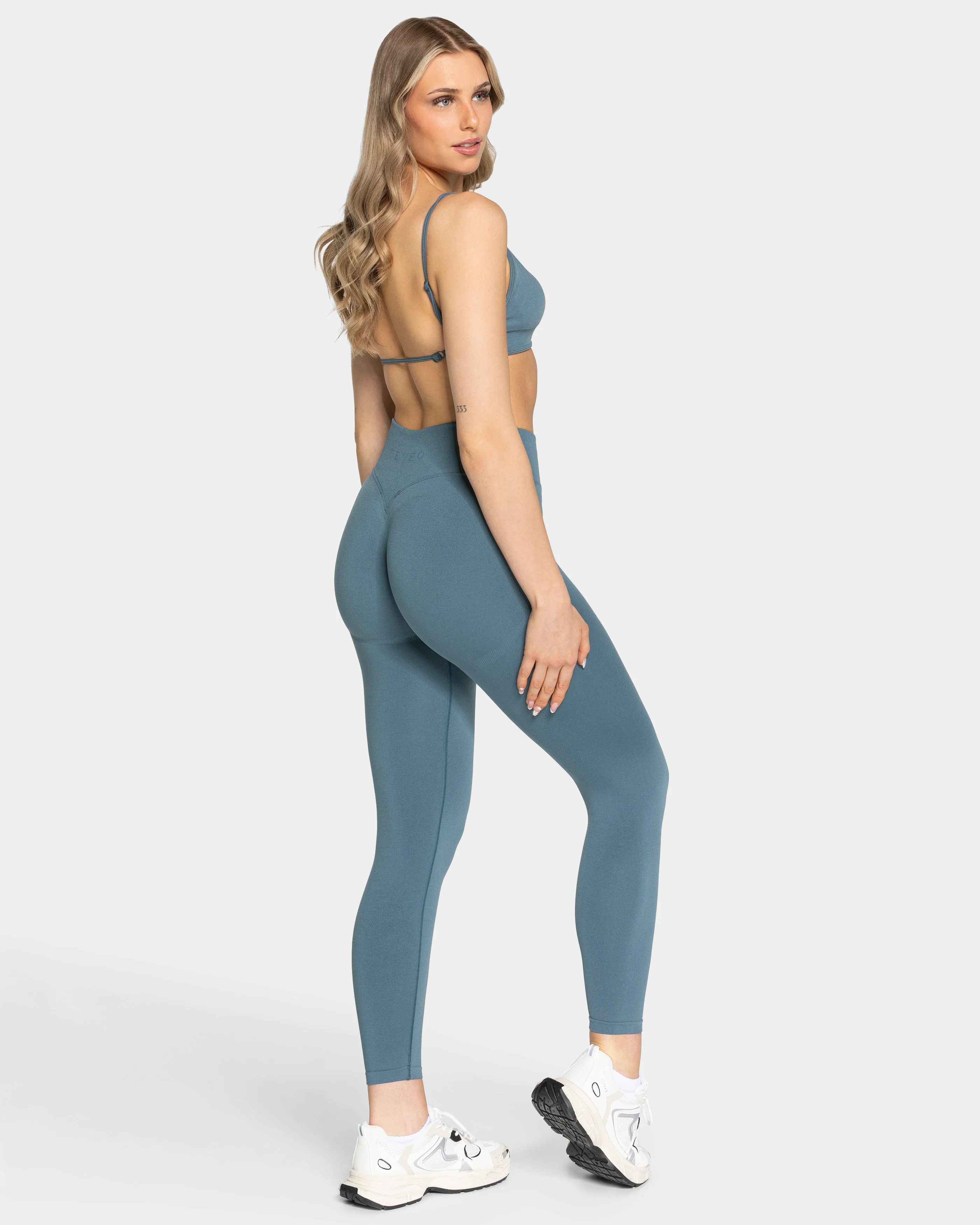 Femme Backless Bh "Teal" - Image 5