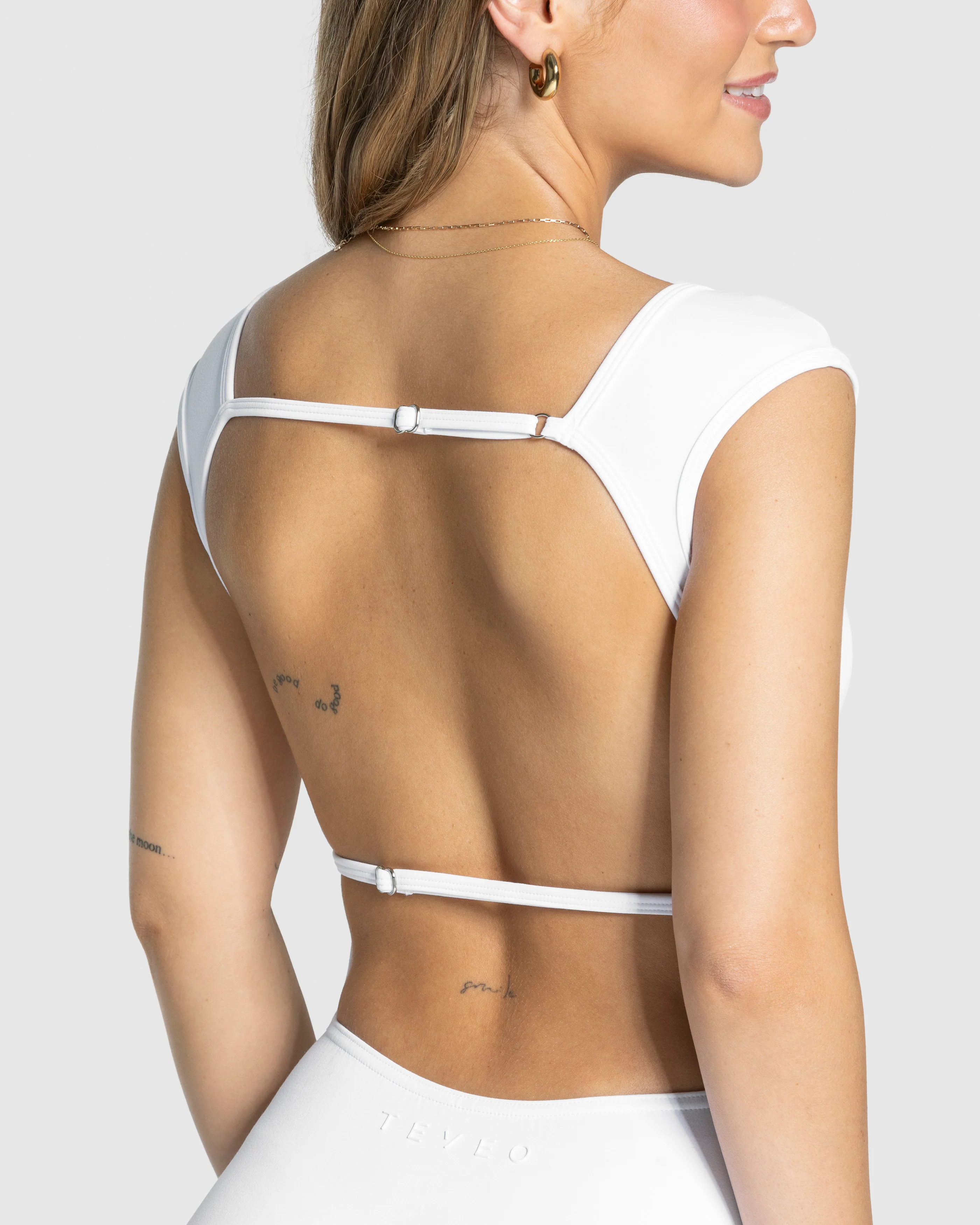 Femme Backless Jumpsuit "Weiß" - Image 5