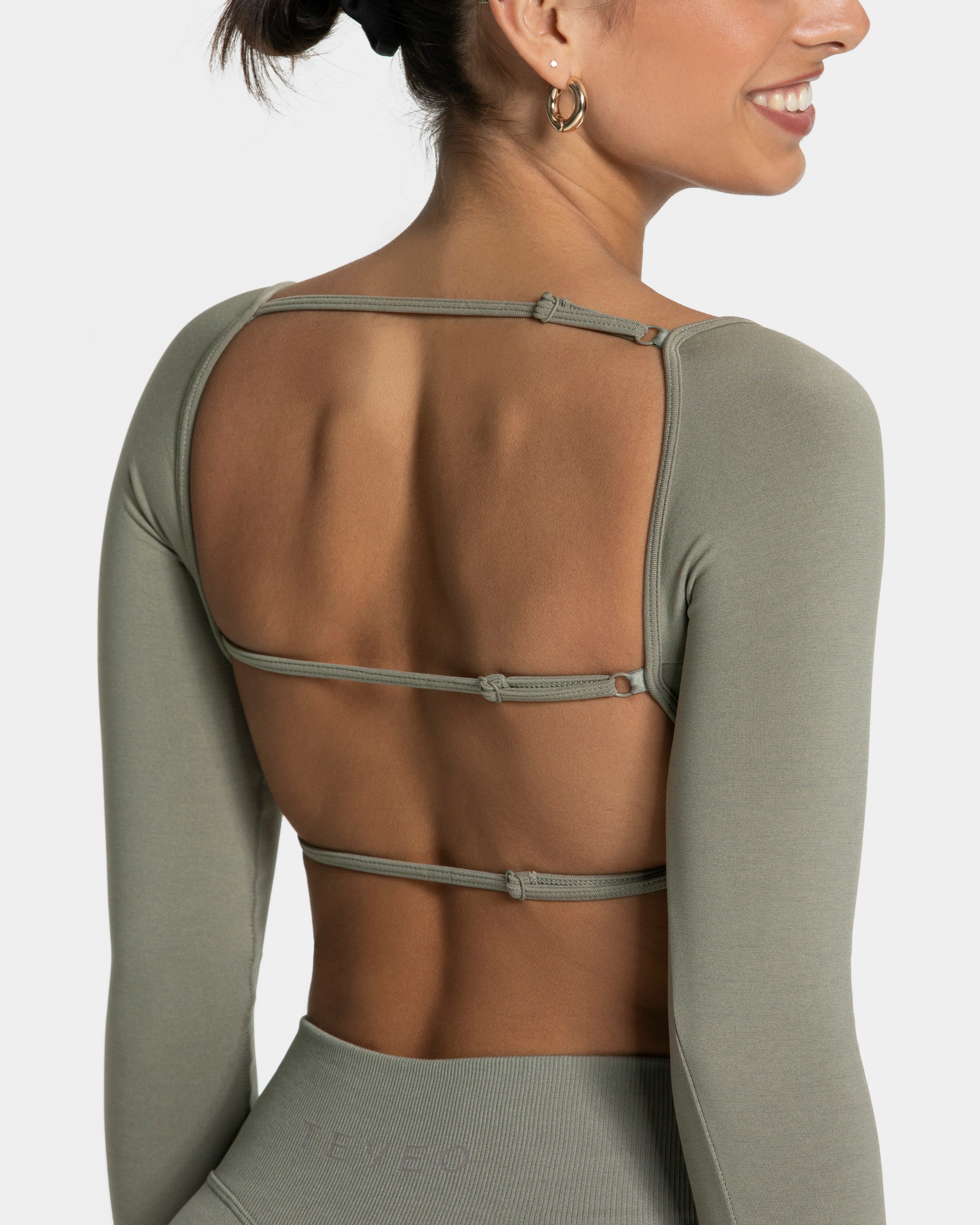Femme Backless Longsleeve "Khaki" - Image 4
