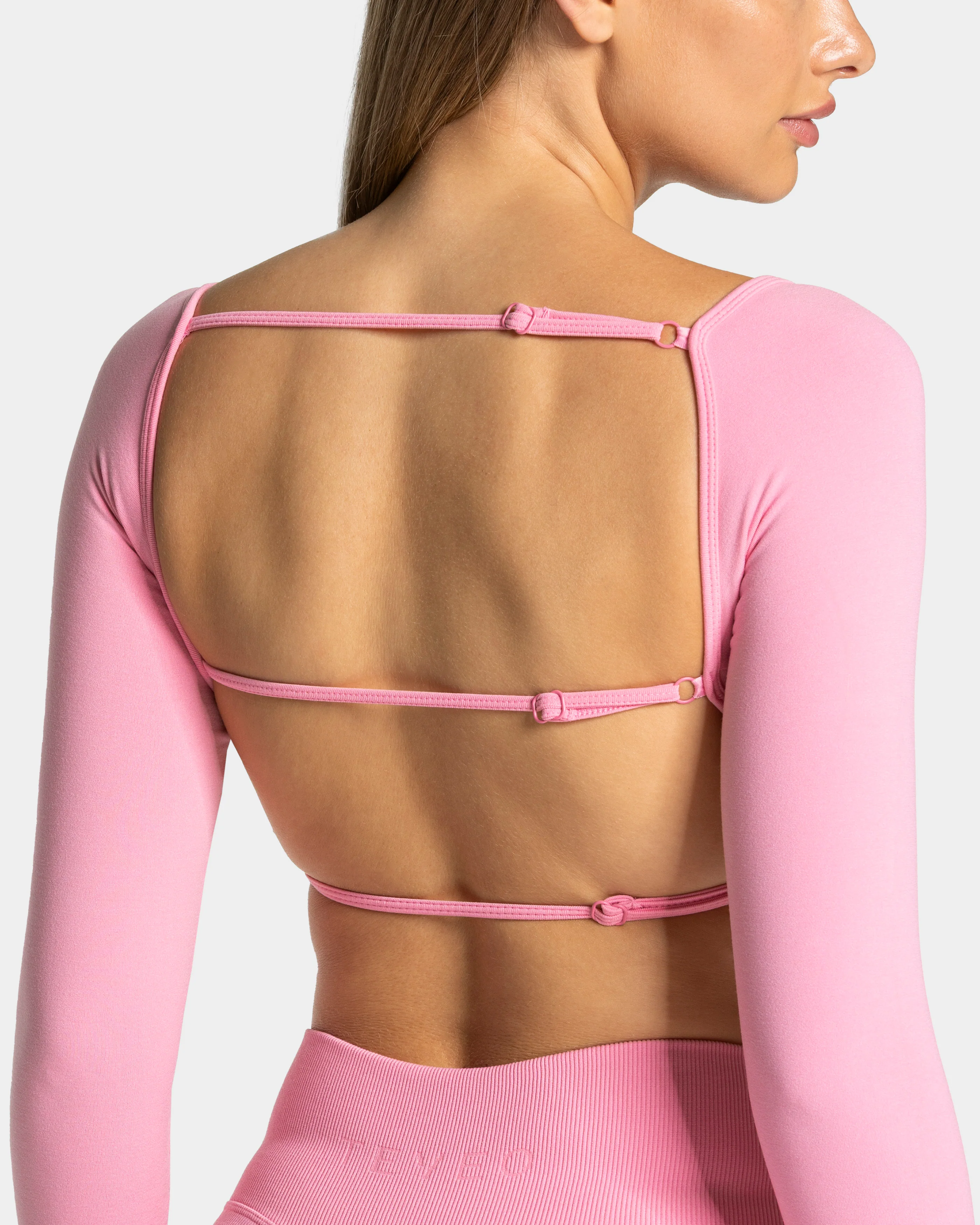 Femme Backless Longsleeve "Pink" - Image 4