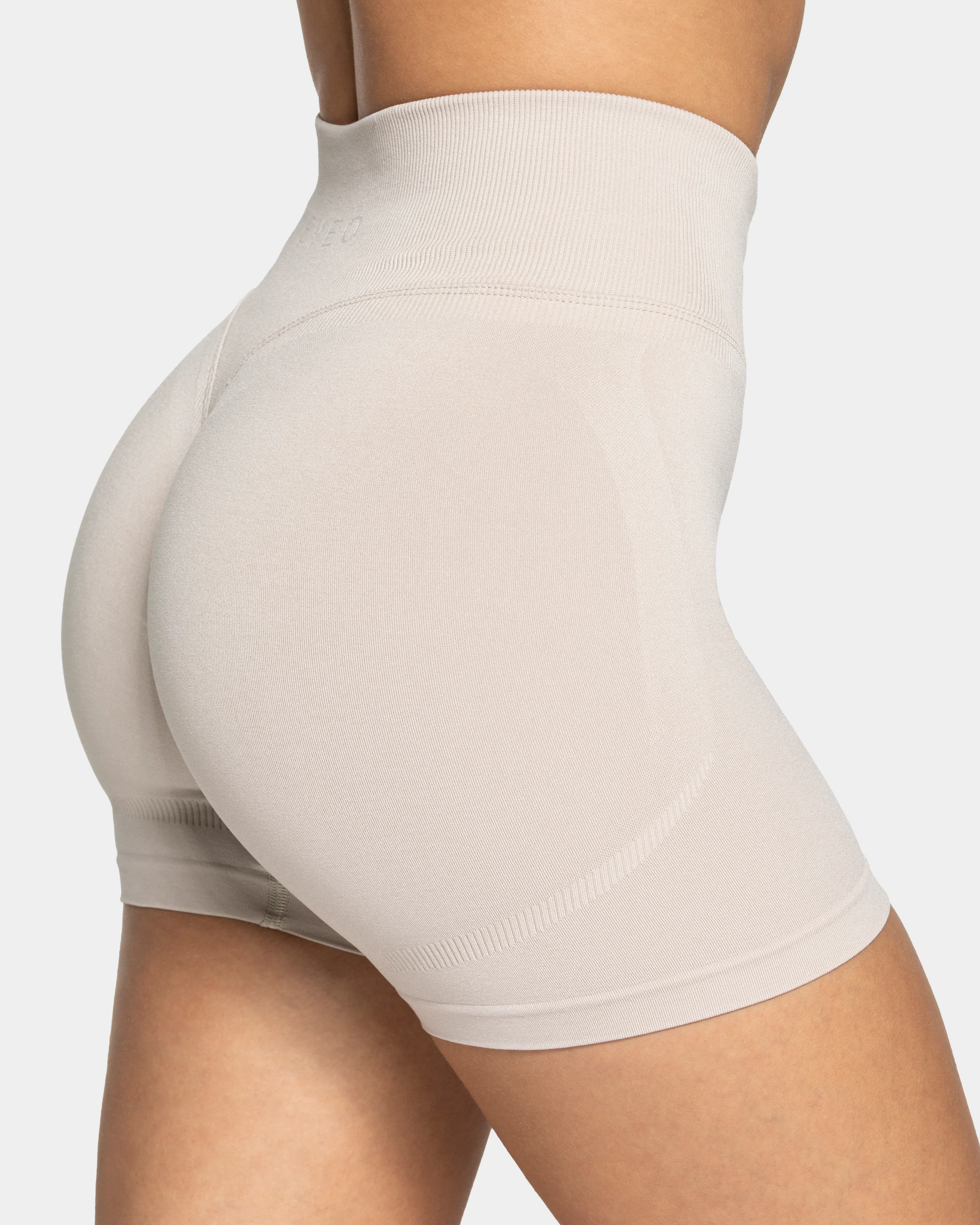 Femme Sculpt Scrunch Shorts "Cream" - Image 4