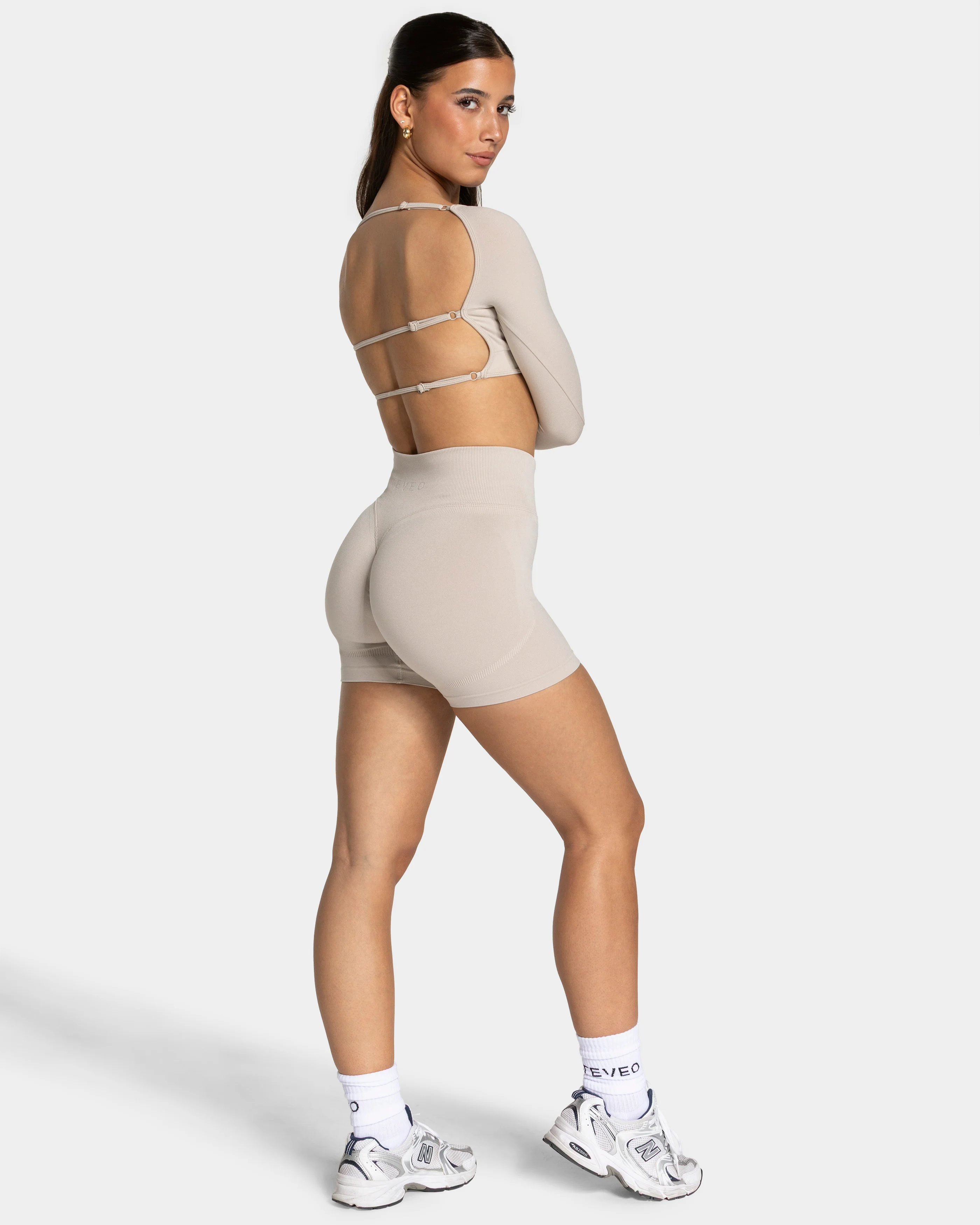 Femme Sculpt Scrunch Shorts "Cream" - Image 5