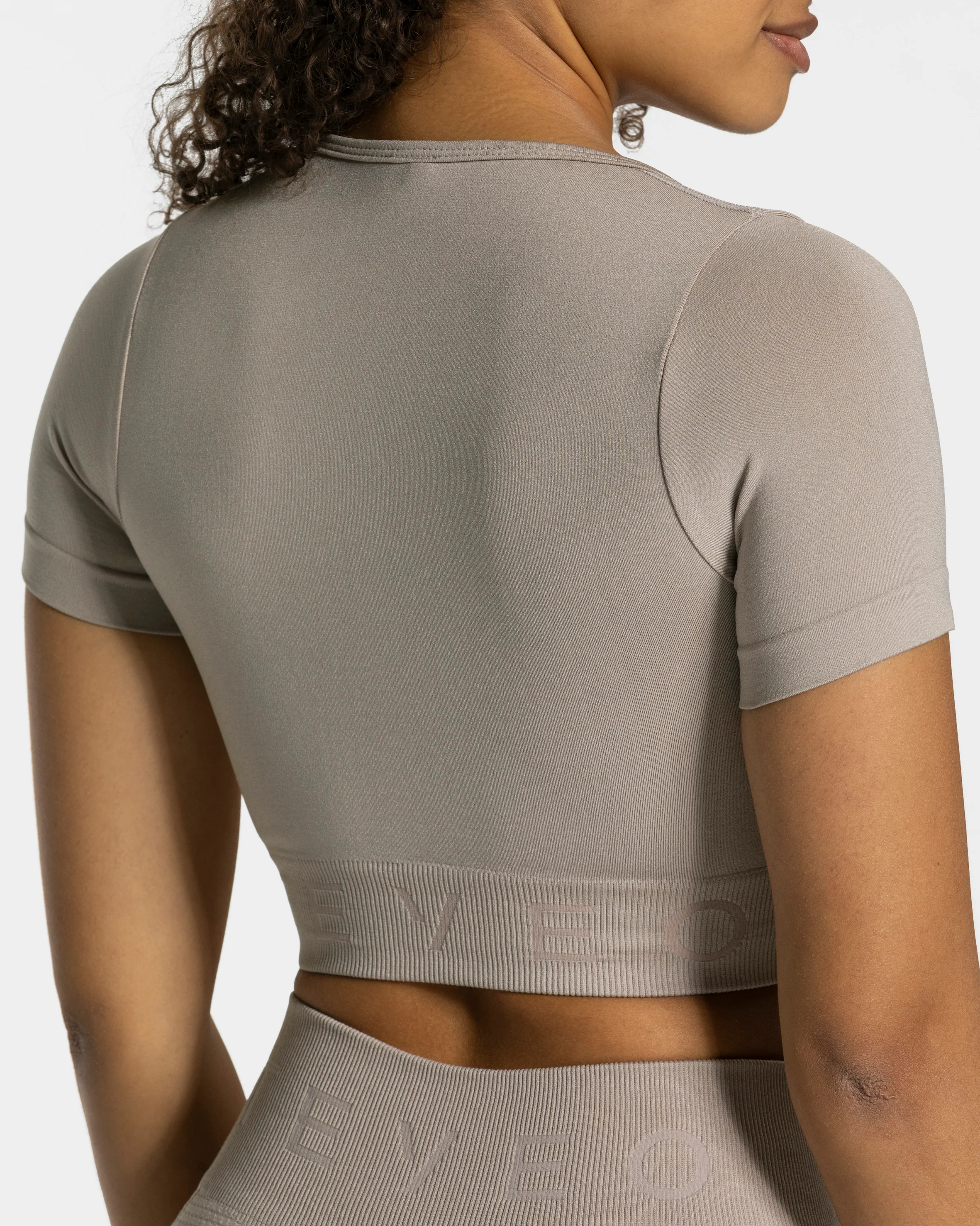 Focus Crop Top "Dust" - Image 4