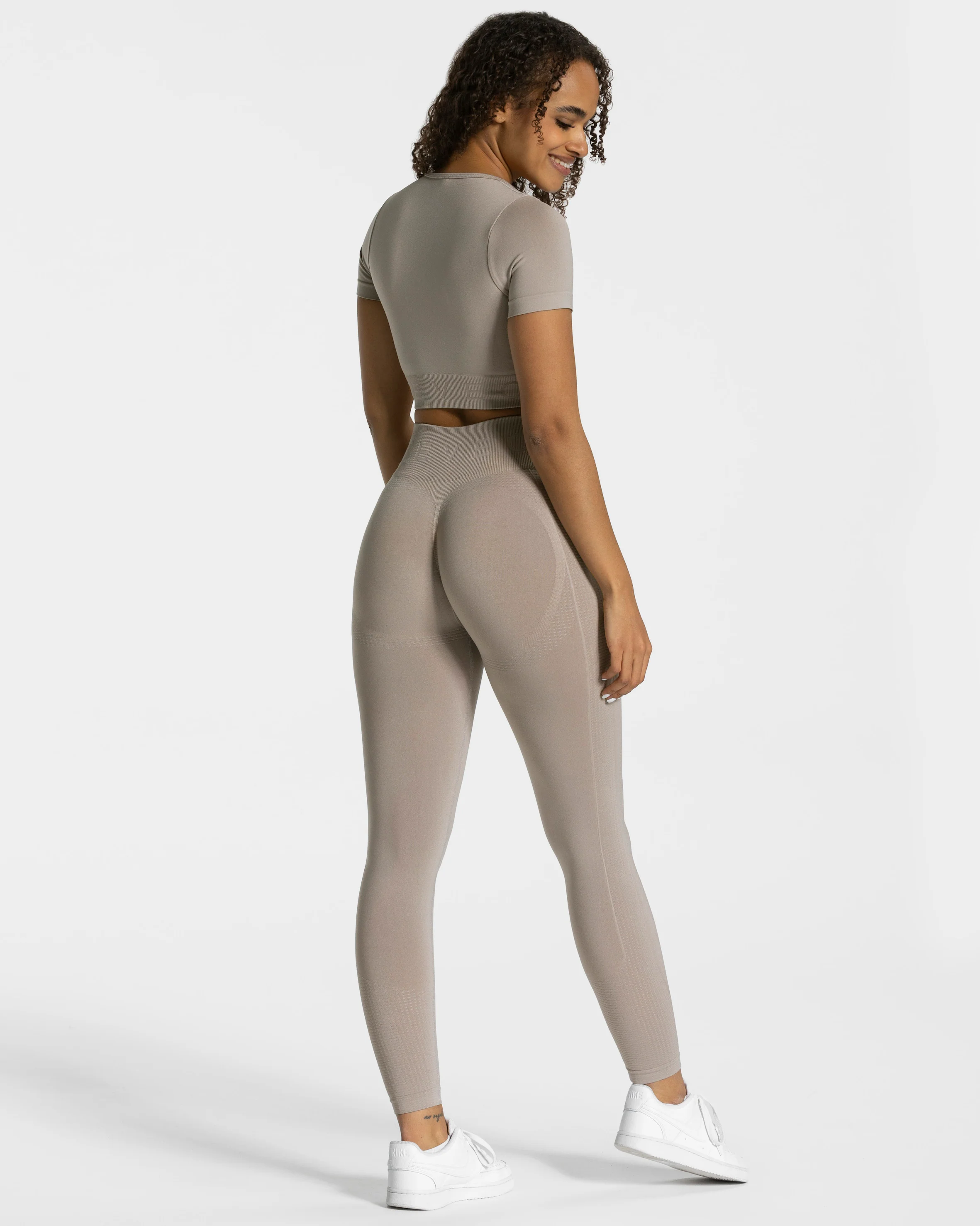 Focus Crop Top "Dust" - Image 5