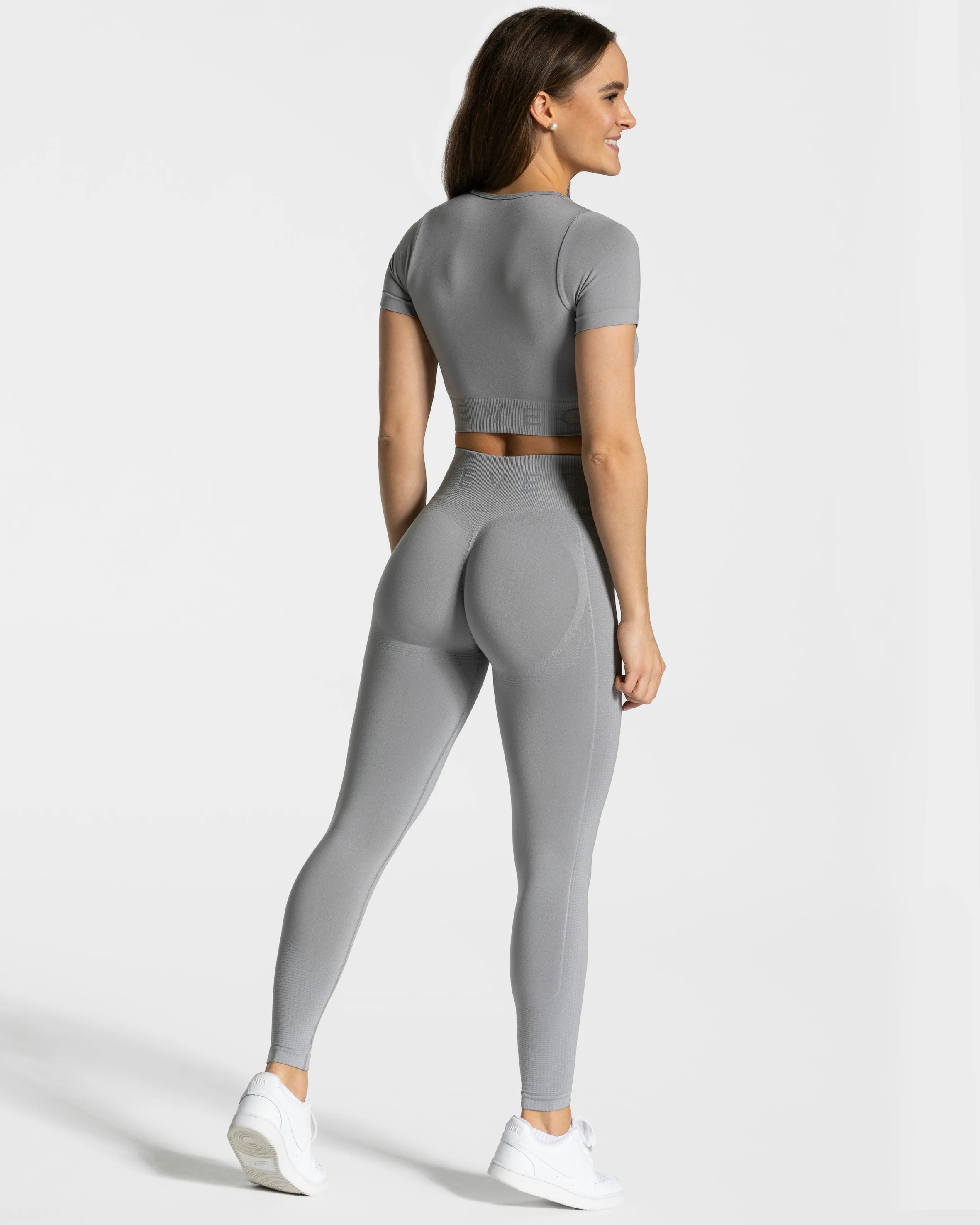 Focus Crop Top "Grau" - Image 5