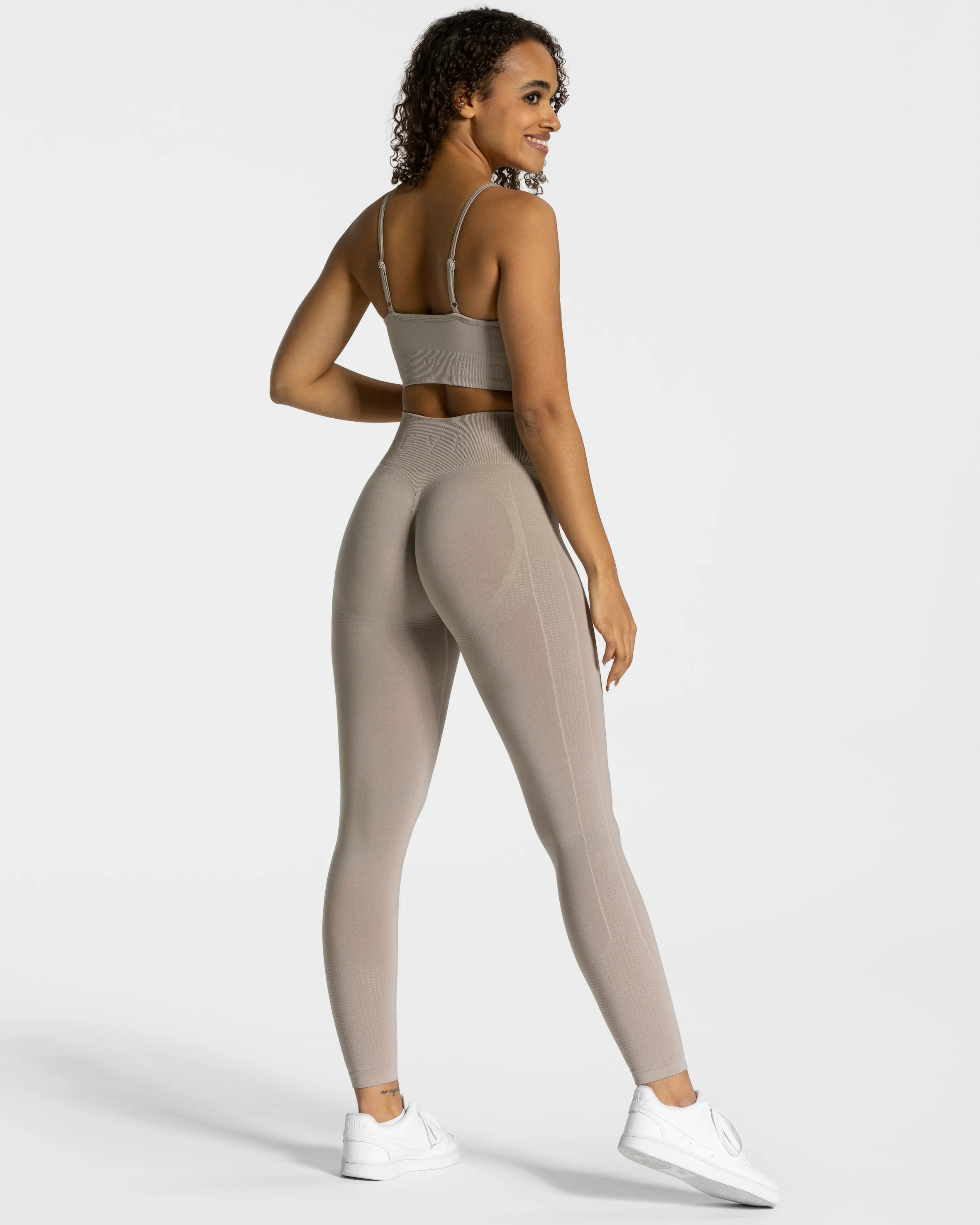 Focus Scrunch Leggings "Dust" - Image 5