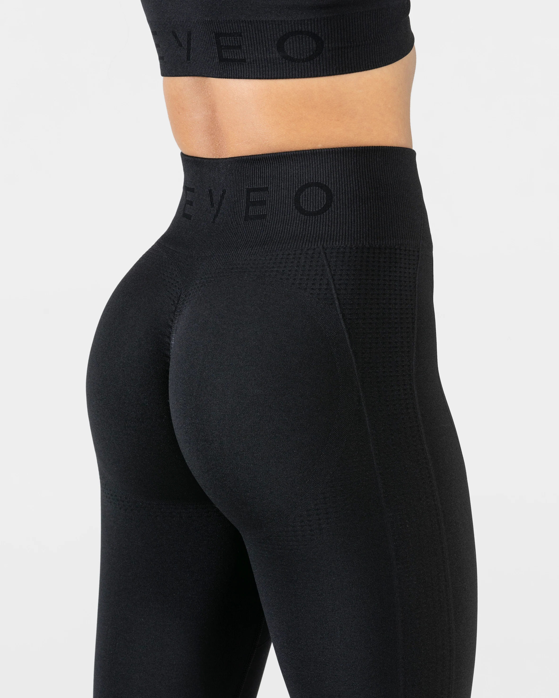 Focus Scrunch Leggings "Schwarz" - Image 4