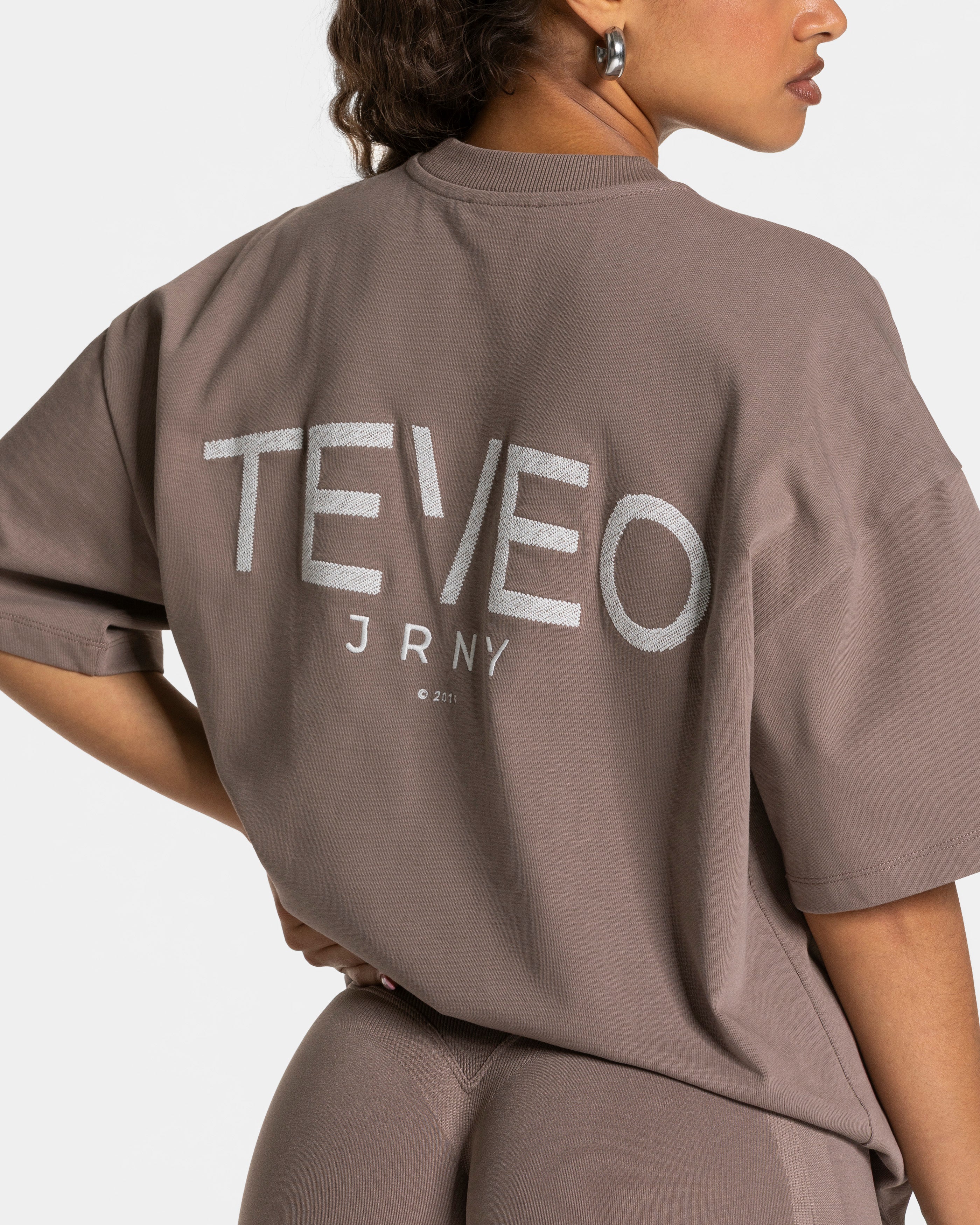 Journey Oversized T-Shirt "Mokka" - Image 4