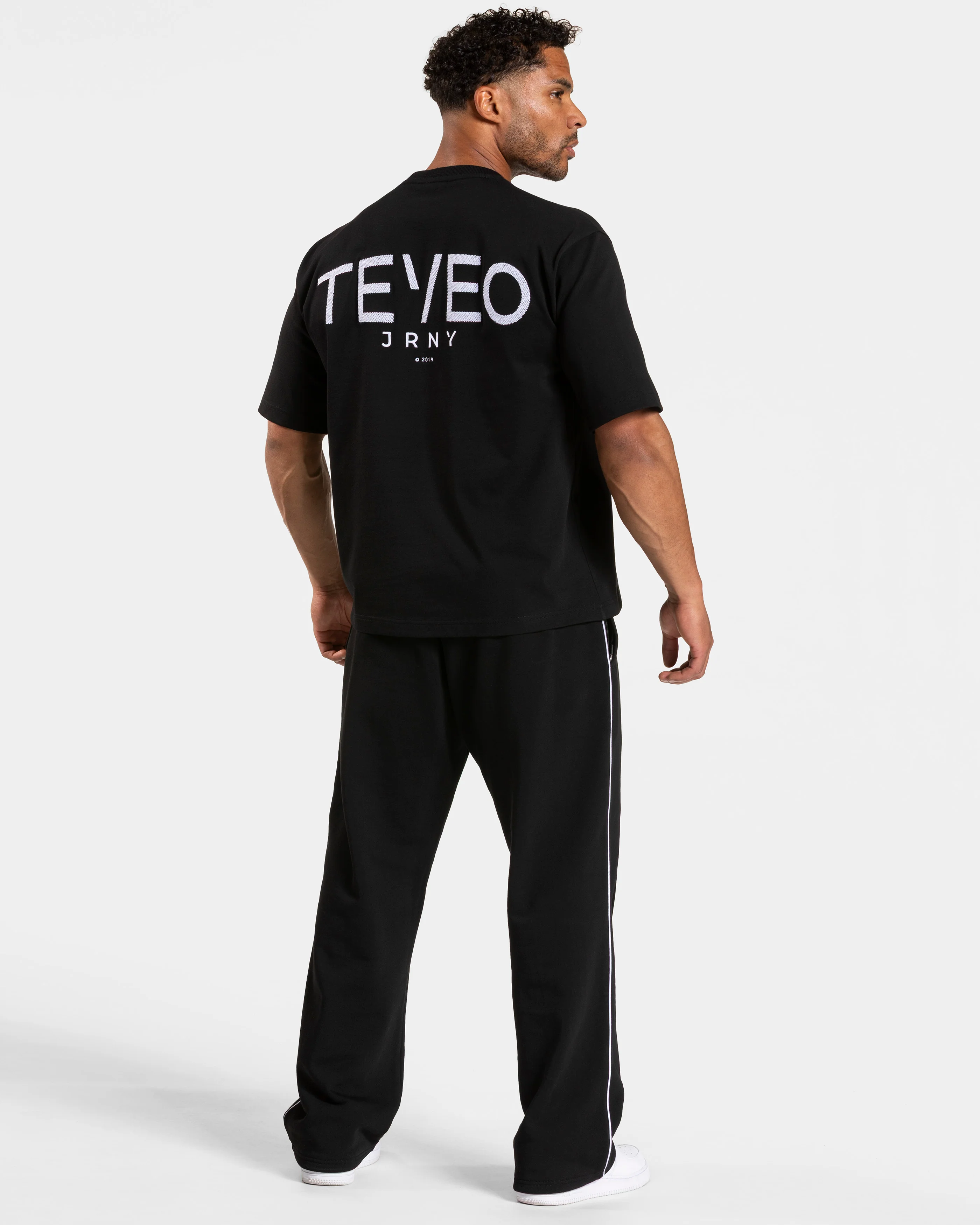 Journey Oversized T-Shirt "Schwarz" - Image 5