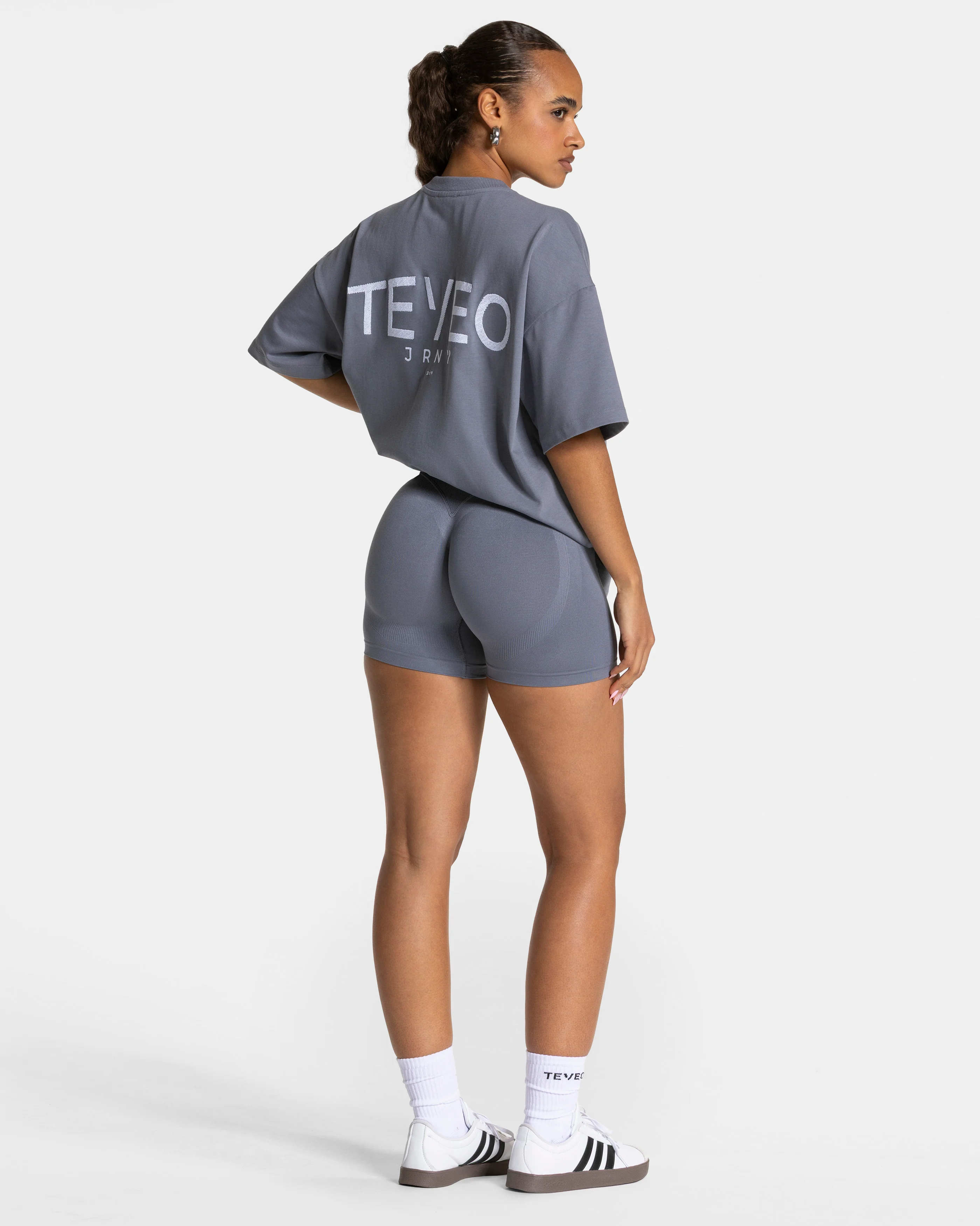 Journey Oversized T-Shirt "Eisgrau" - Image 5