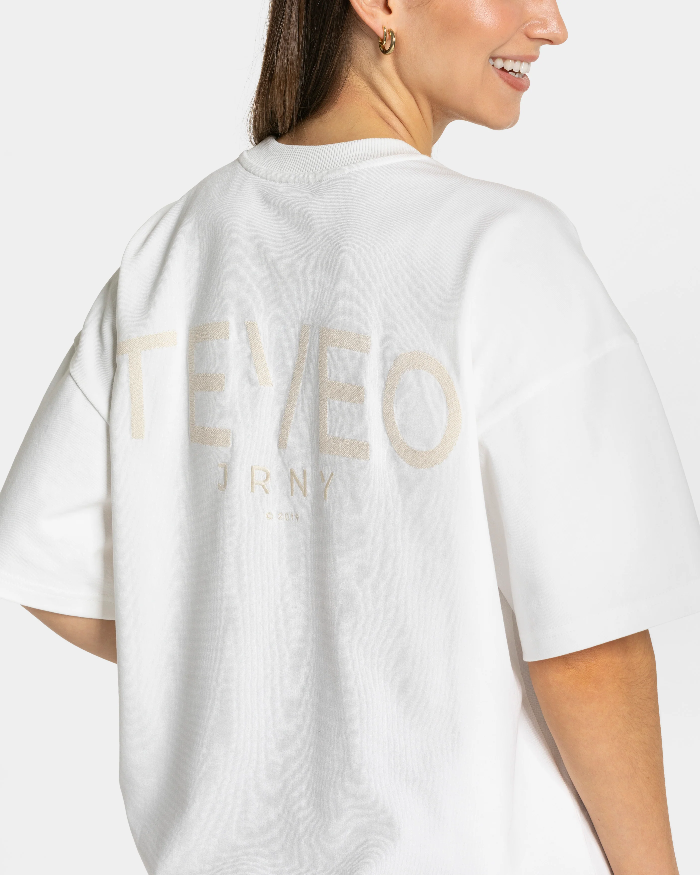 Journey Oversized T-Shirt "Off White" - Image 4