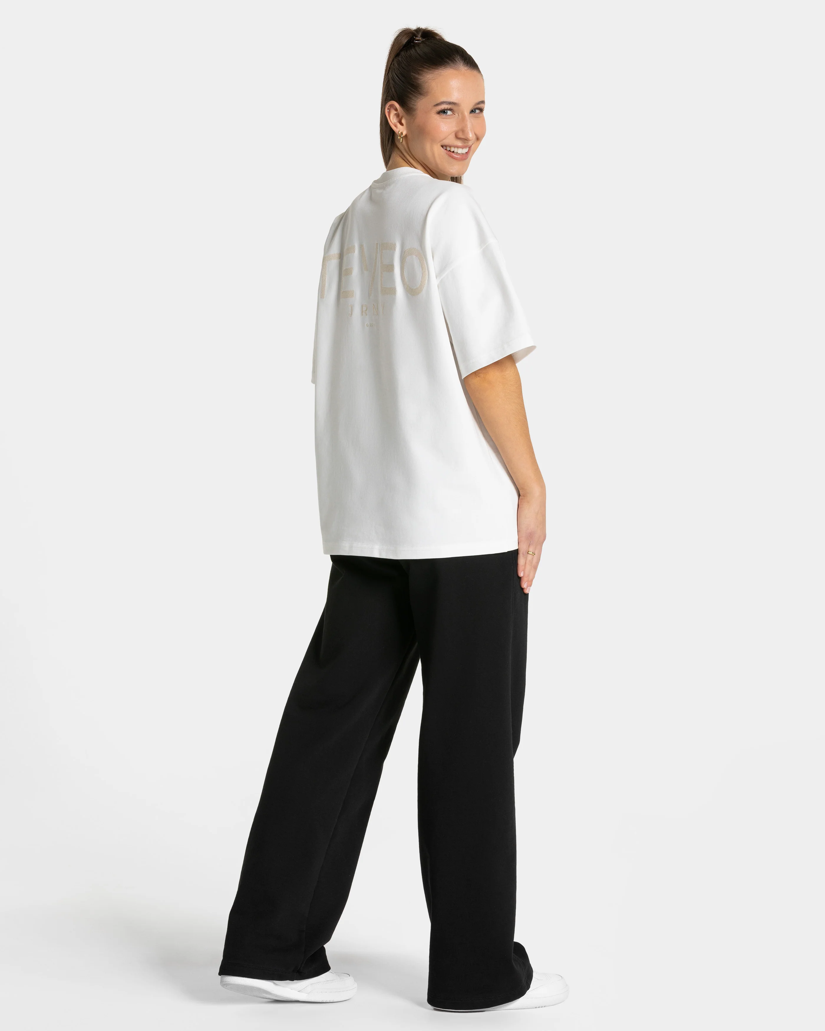 Journey Oversized T-Shirt "Off White" - Image 5