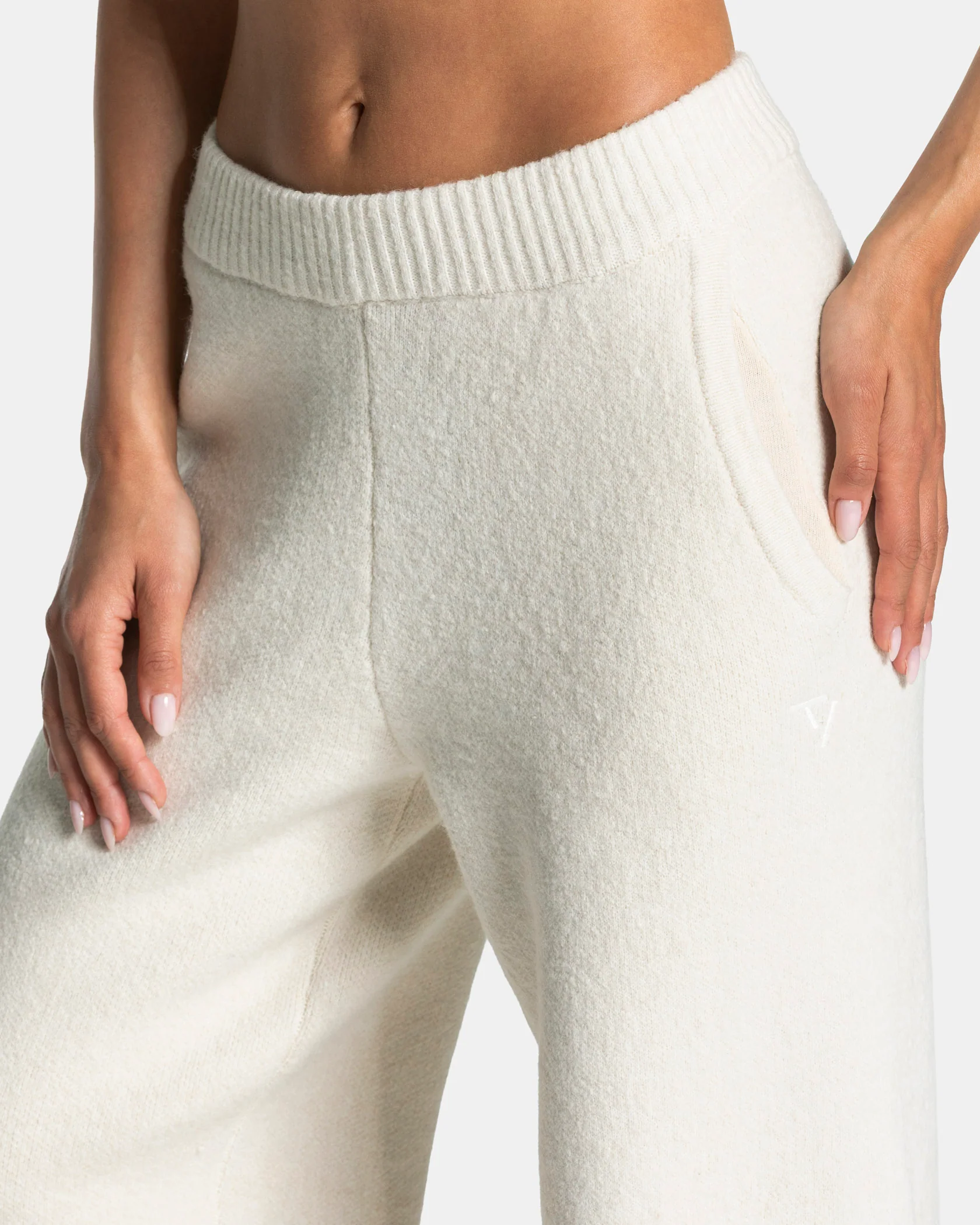 Knit Straight Leg Pants "Cream" - Image 4