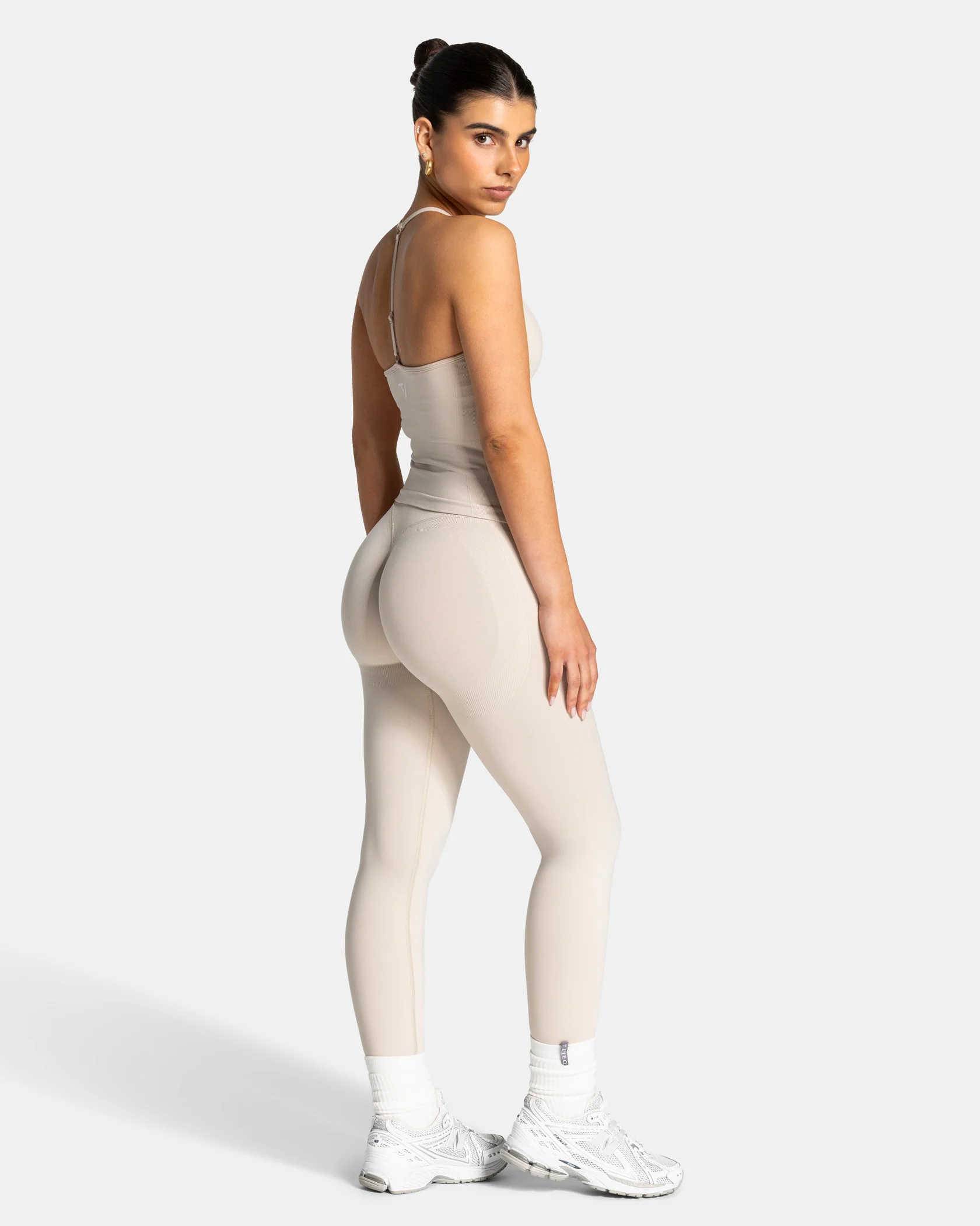 Lift Sculpt Scrunch Leggings "Cream" - Image 5