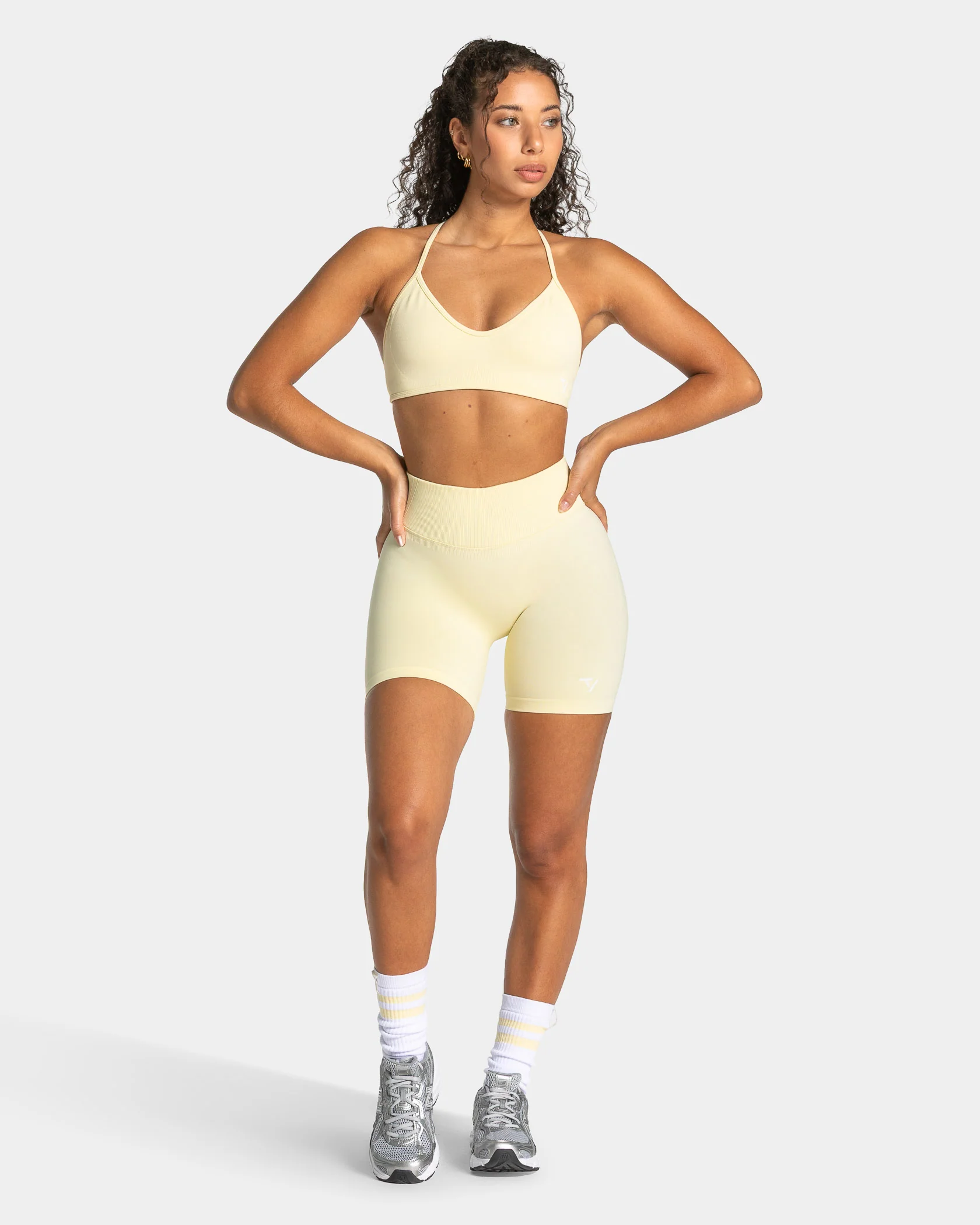 Lift Sculpt Scrunch Shorts "Butter Yellow" - Image 5