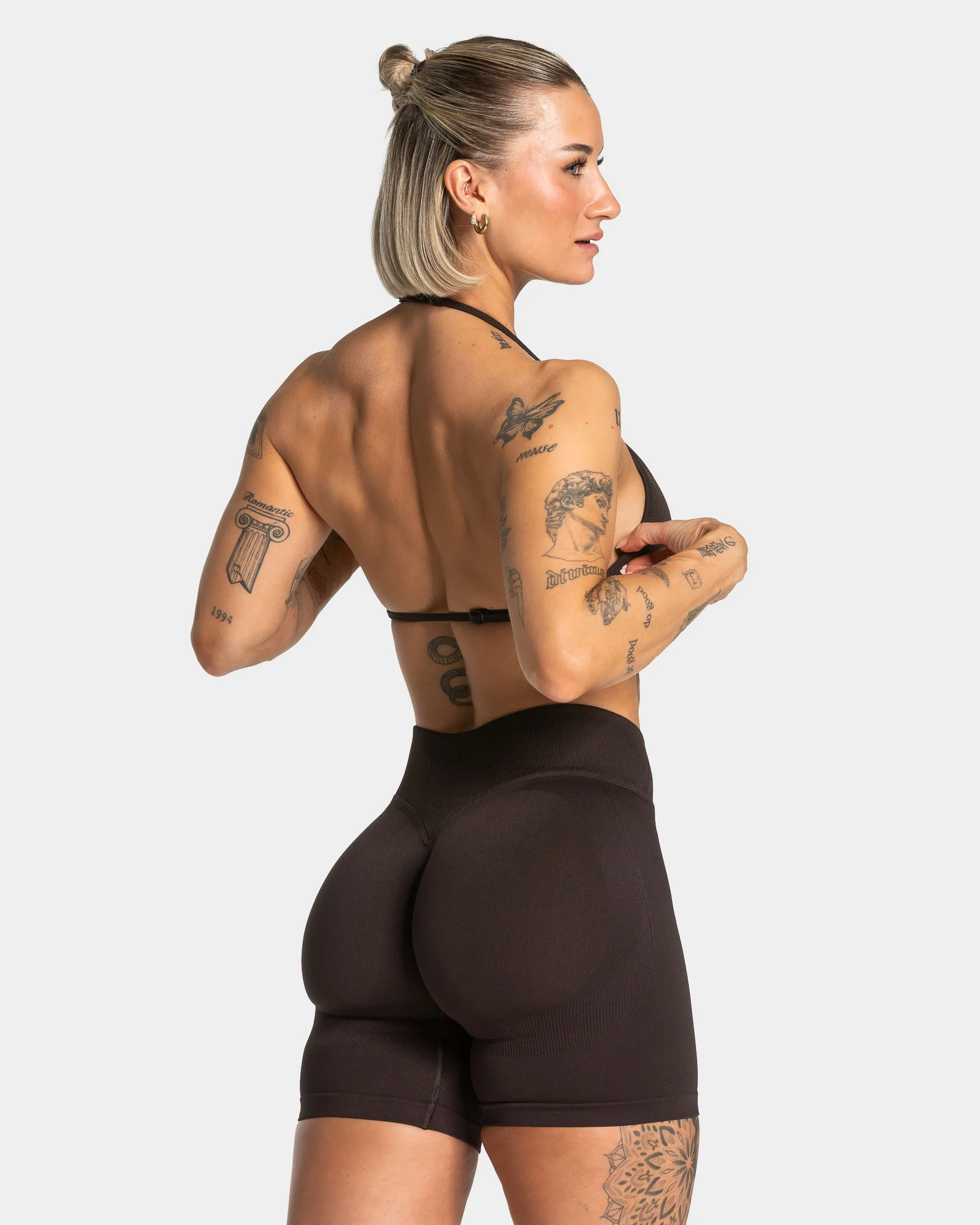 Lift Sculpt Scrunch Shorts "Dark Chocolate" - Image 2