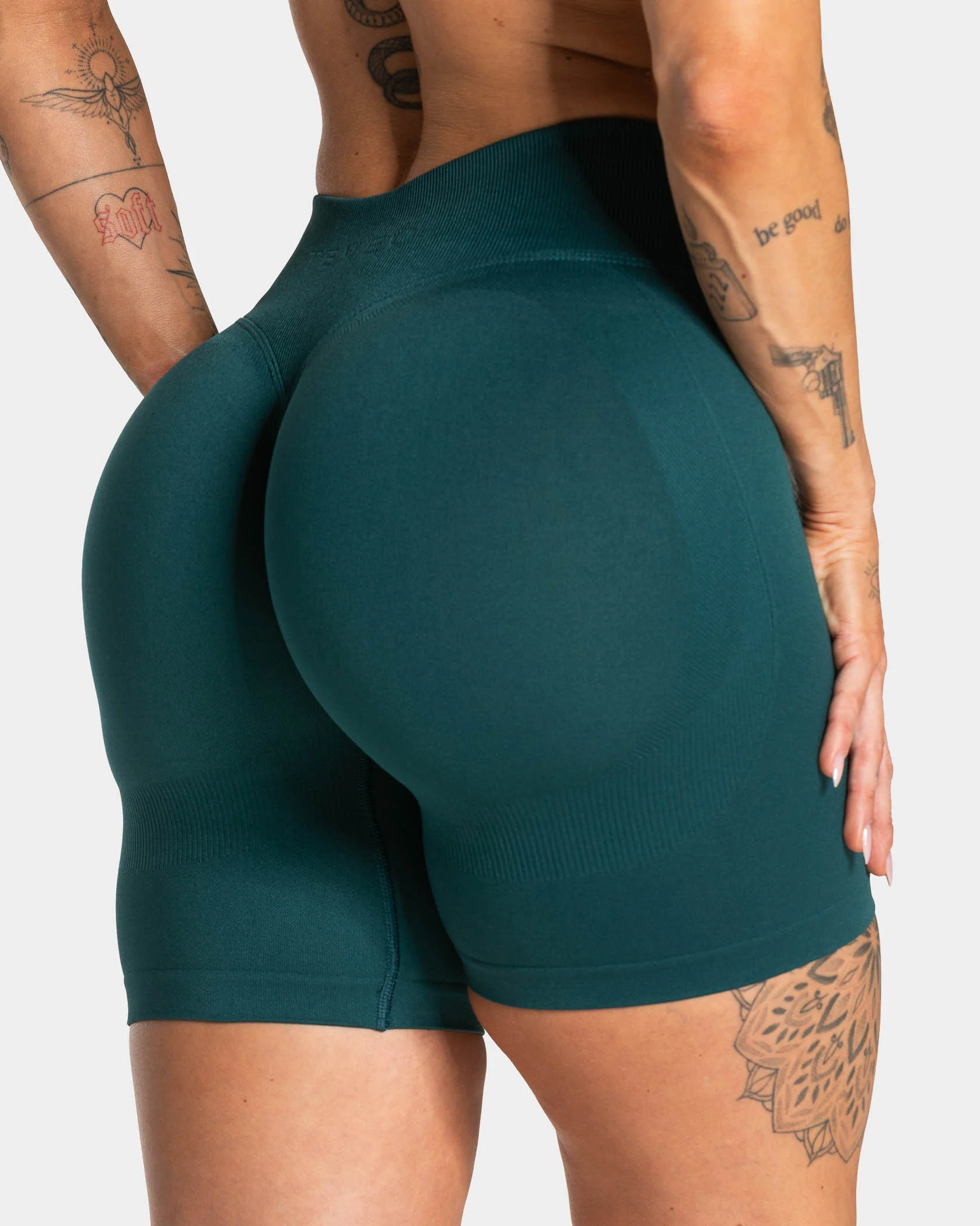 Lift Sculpt Scrunch Shorts "Teal" - Image 4