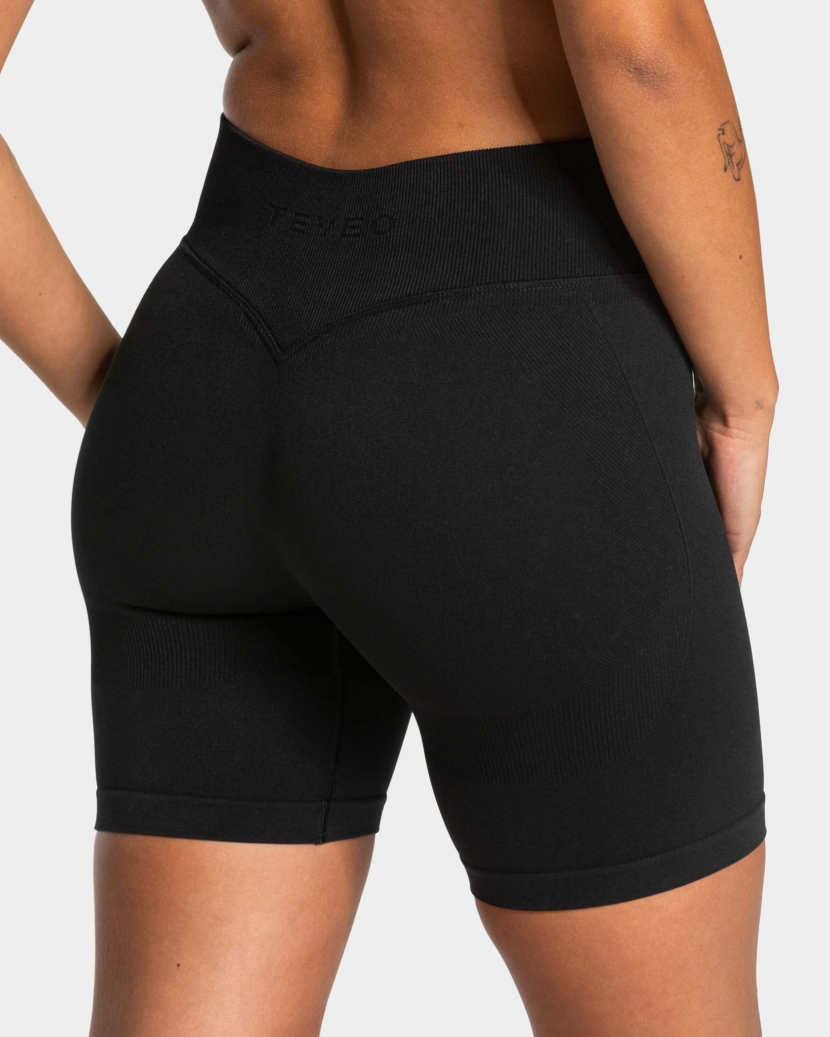 Lift Shorts "Schwarz" - Image 4