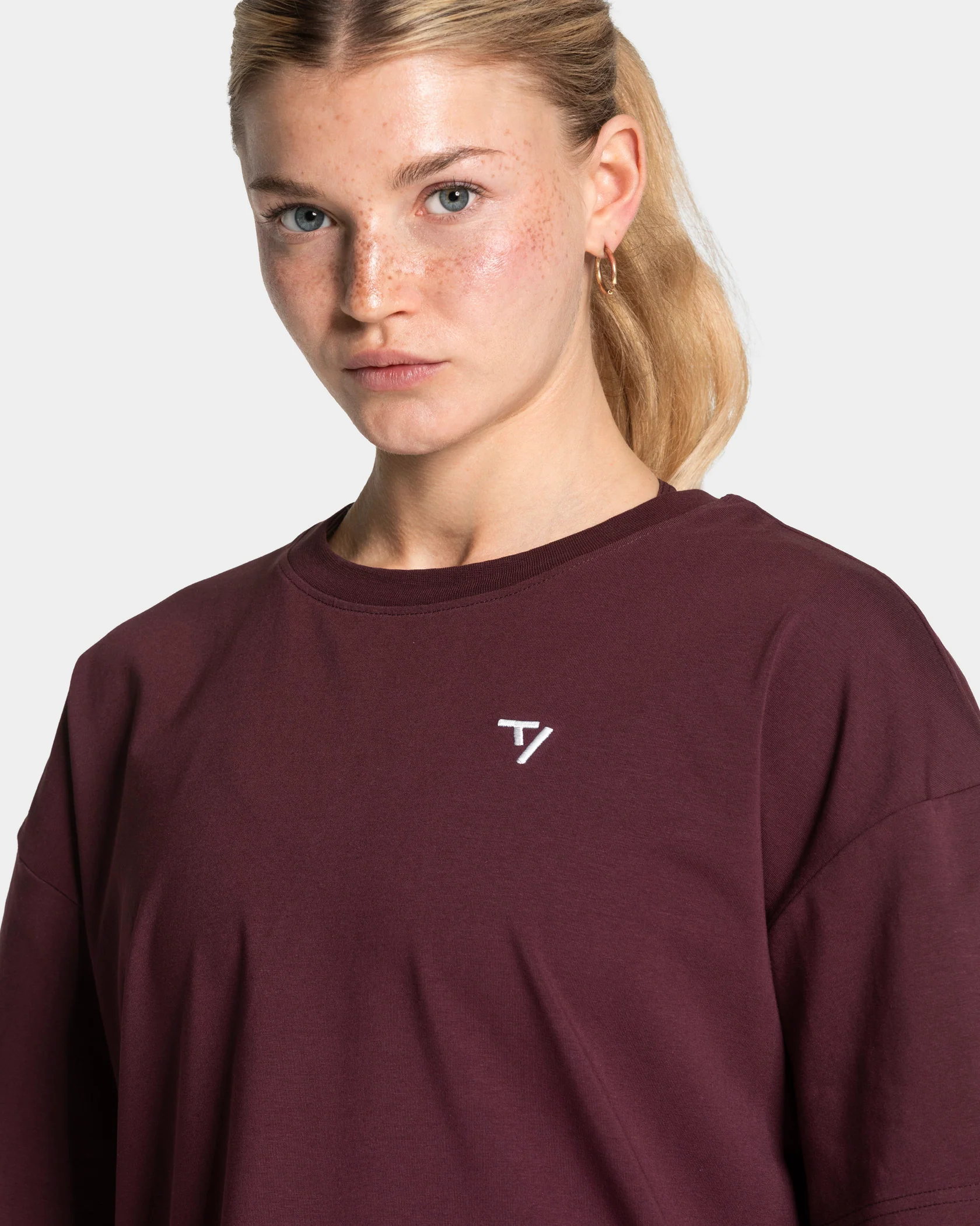 Lift T-Shirt "Merlot" - Image 4