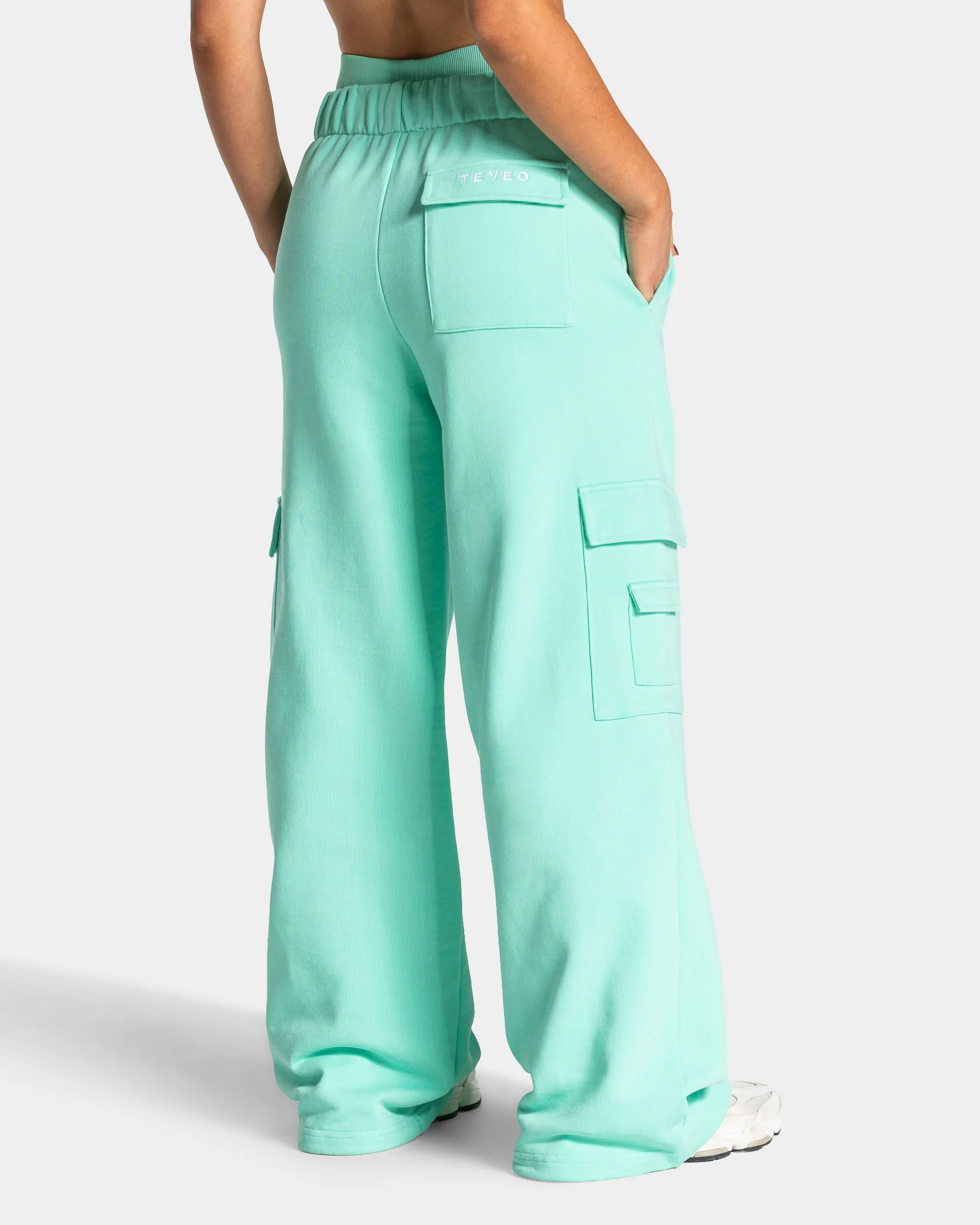 Lift Wide Leg Cargo Jogger "Mint" - Image 2