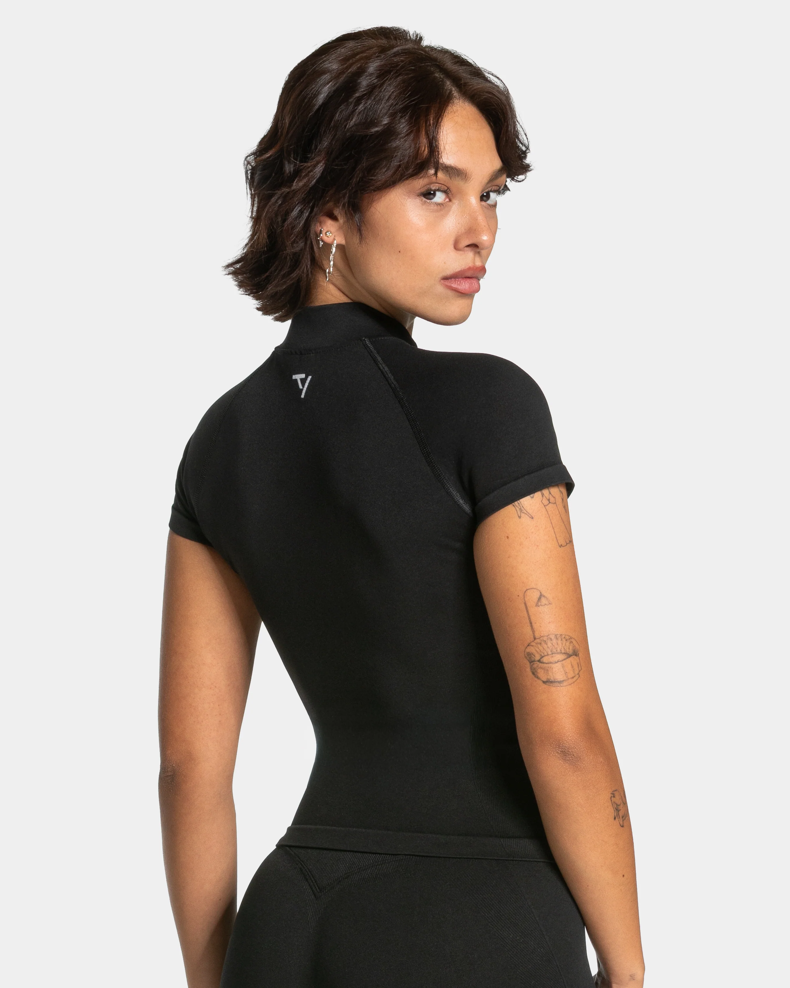 Lift Zip Shortsleeve "Schwarz" - Image 4