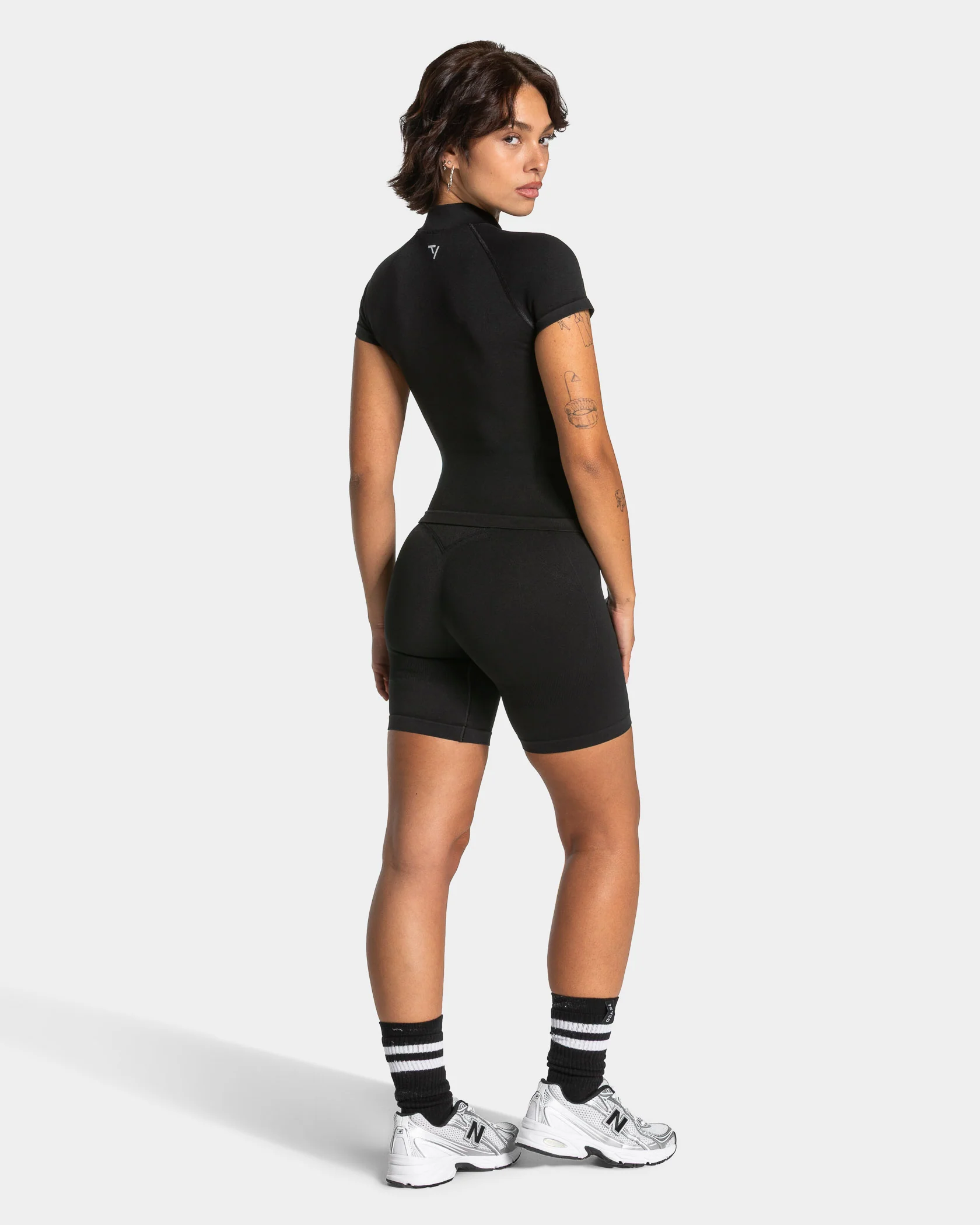 Lift Zip Shortsleeve "Schwarz" - Image 5