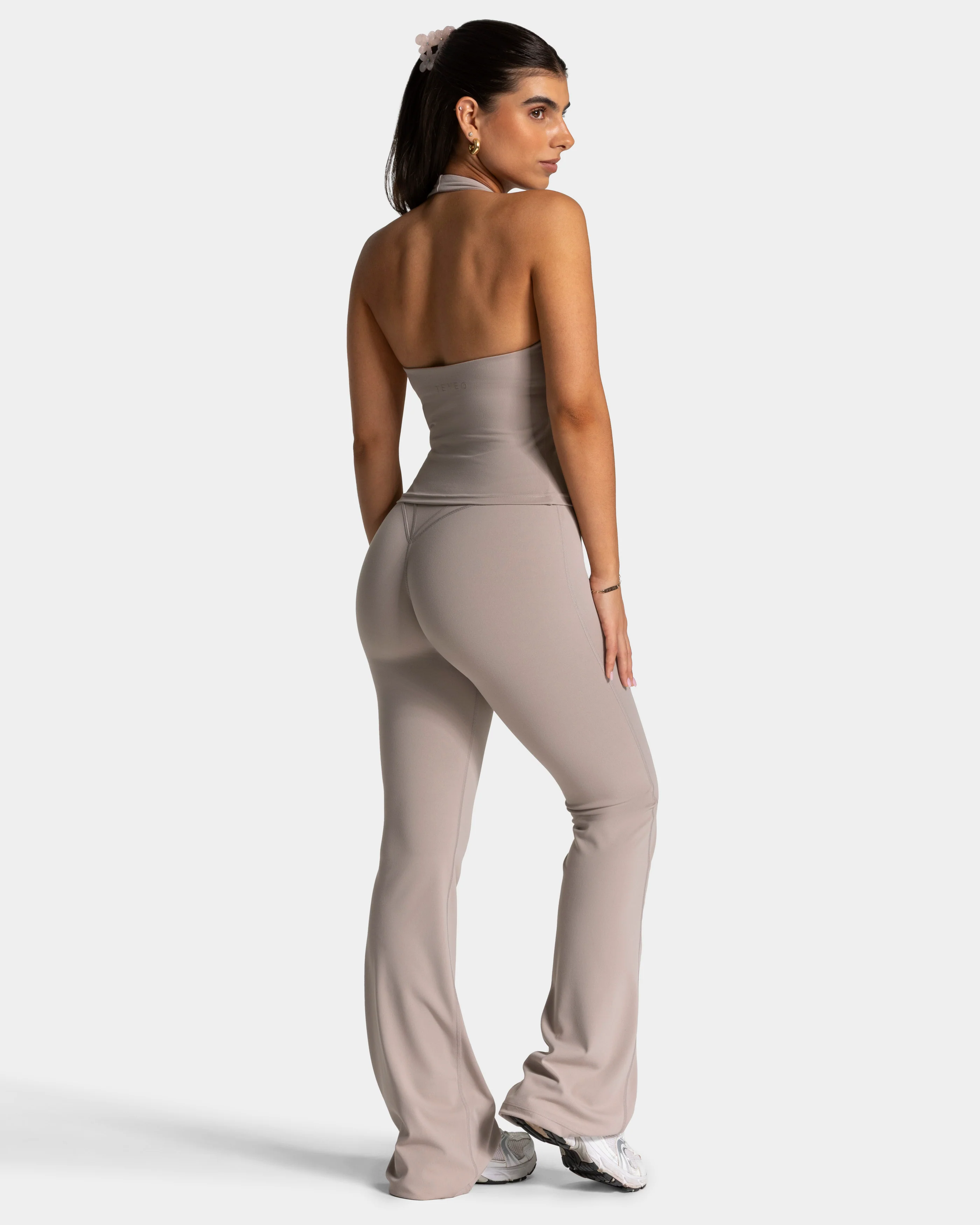 Luxmotion Flared Leggings "Stone" - Image 5