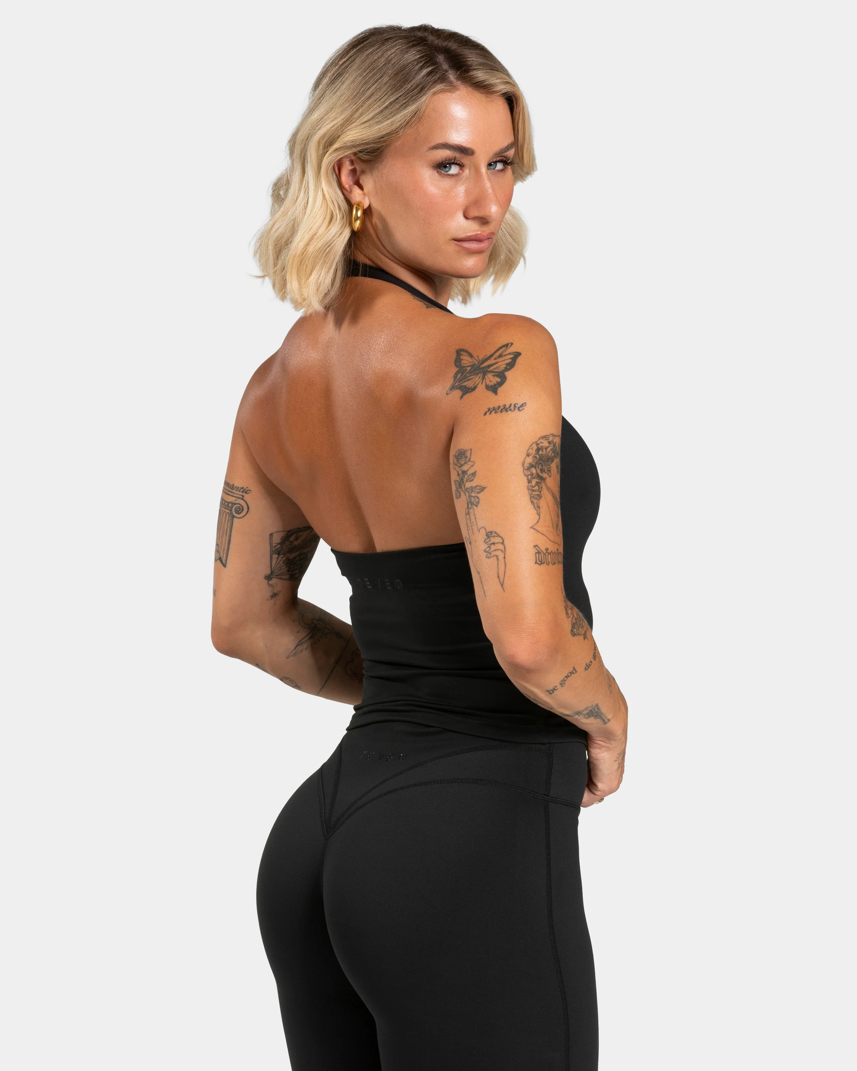Luxmotion Neckholder Top "Schwarz" - Image 2