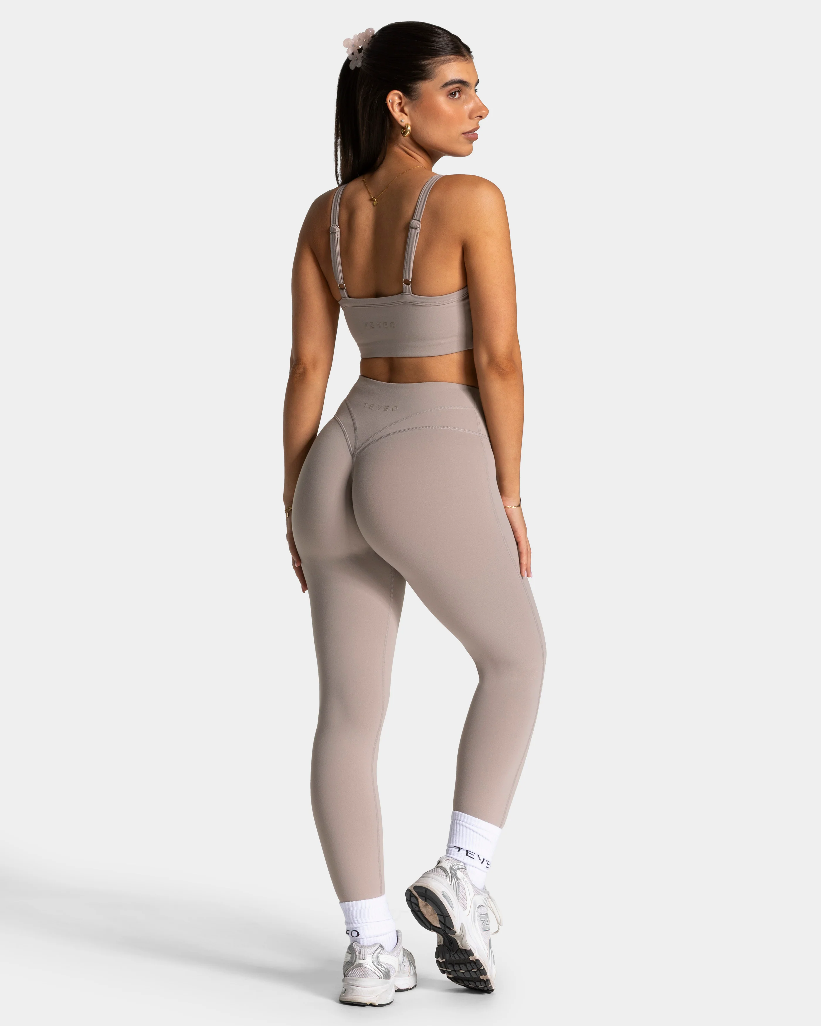 Luxmotion Sculpt Scrunch Leggings "Stone" - Image 5
