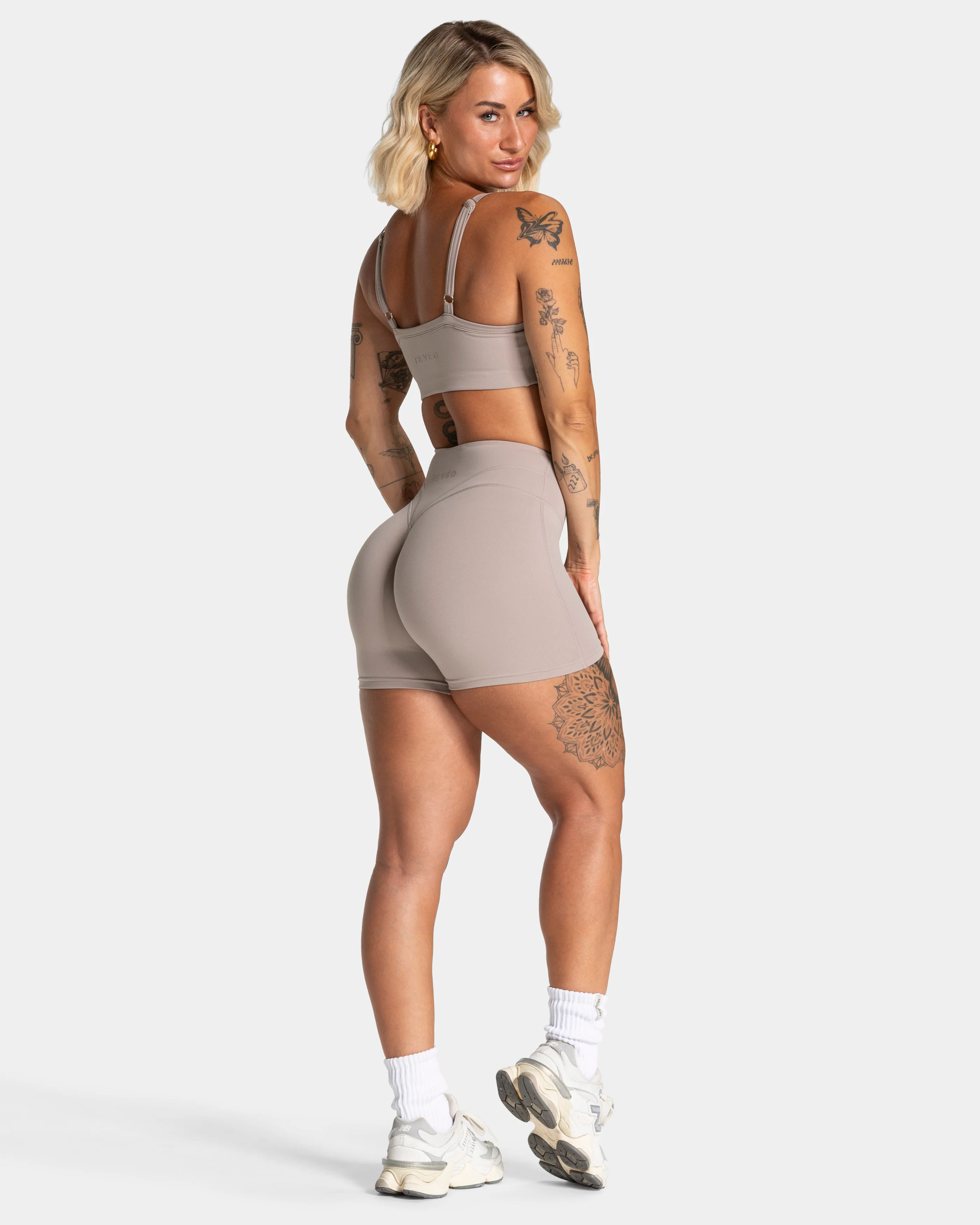 Luxmotion Sculpt Scrunch Shorts "Stone" - Image 5