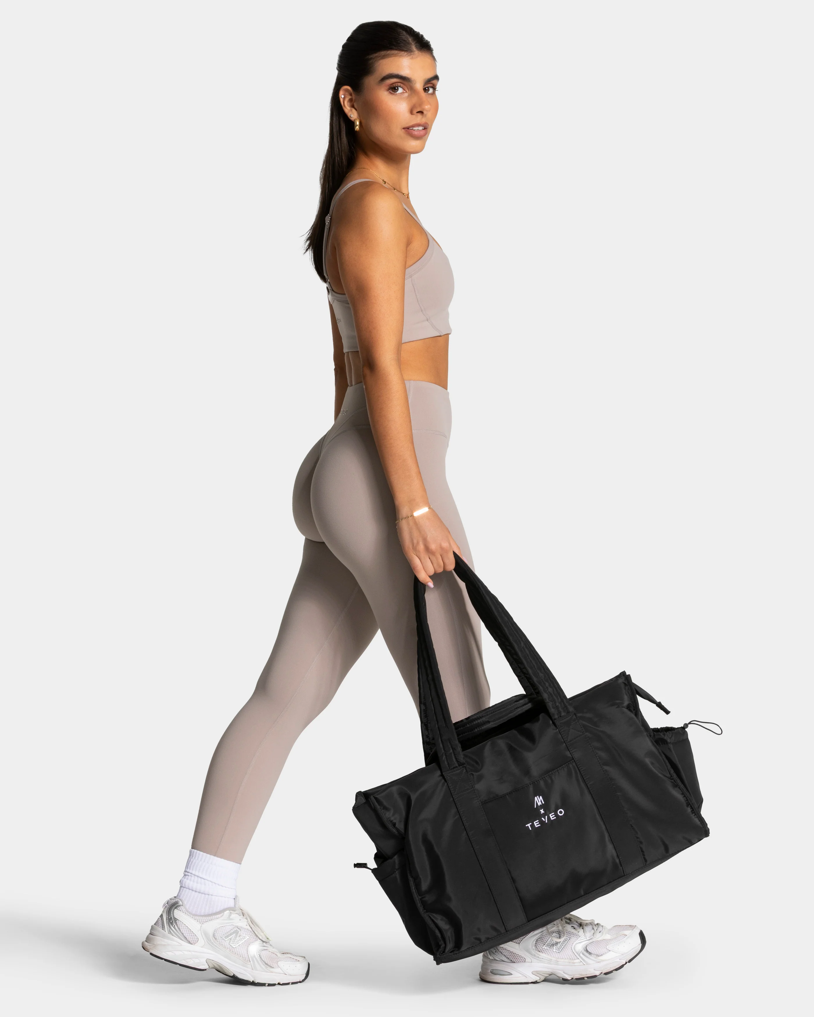 Luxmotion Sporttasche "Schwarz" - Image 5