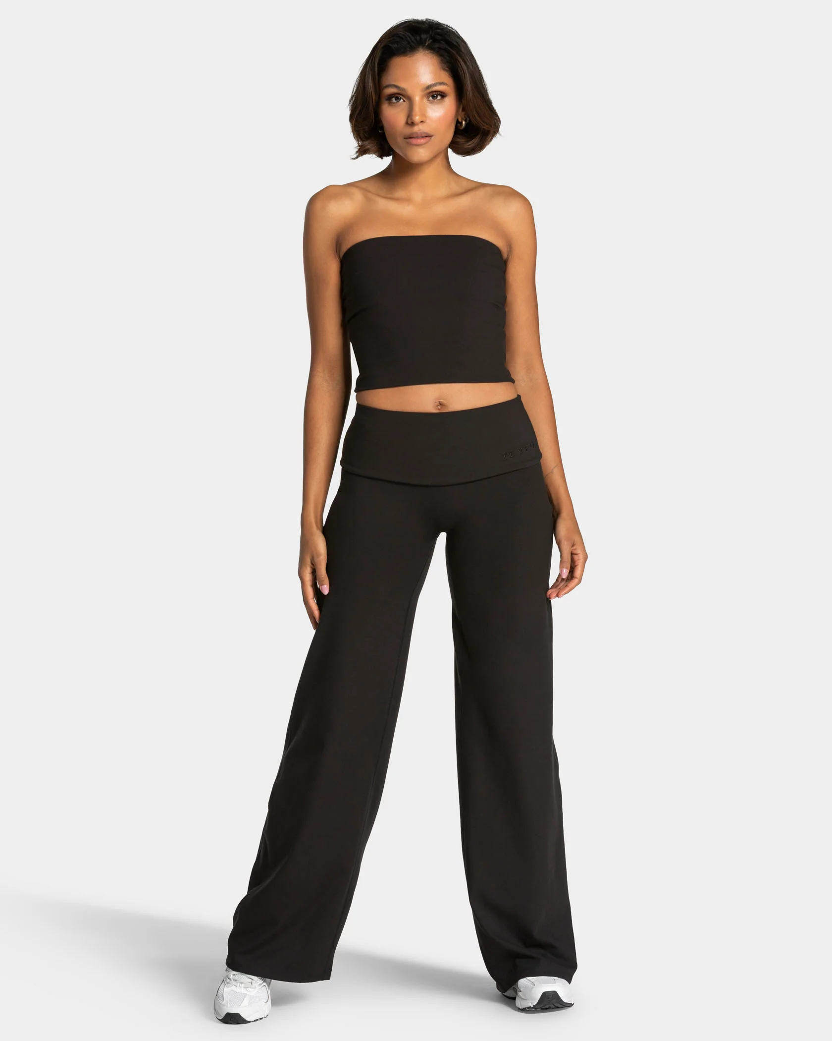 Mellow Bandeau Top Mid "Schwarz" - Image 3