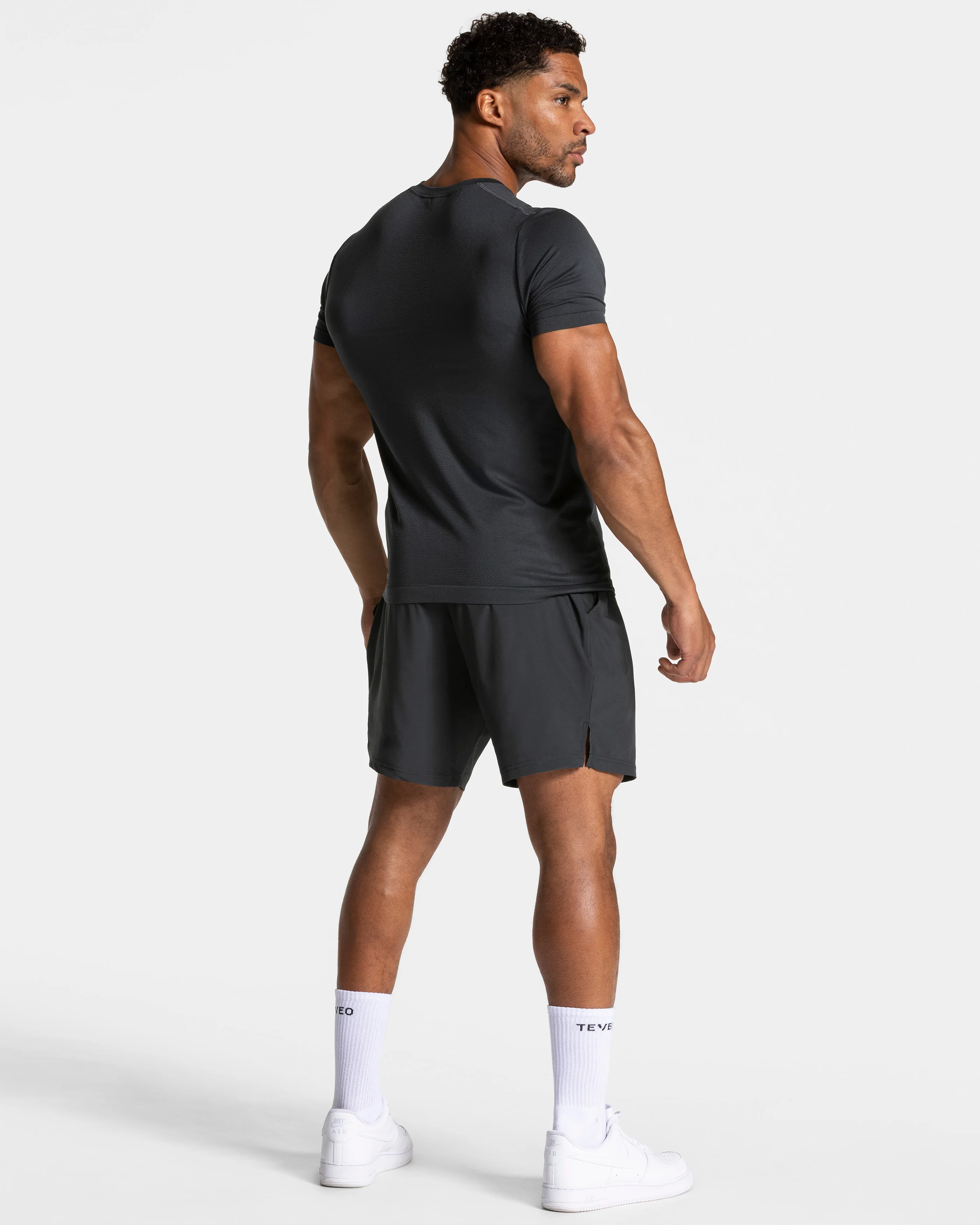 Pace Fitted T-Shirt "Gunmetal" - Image 5