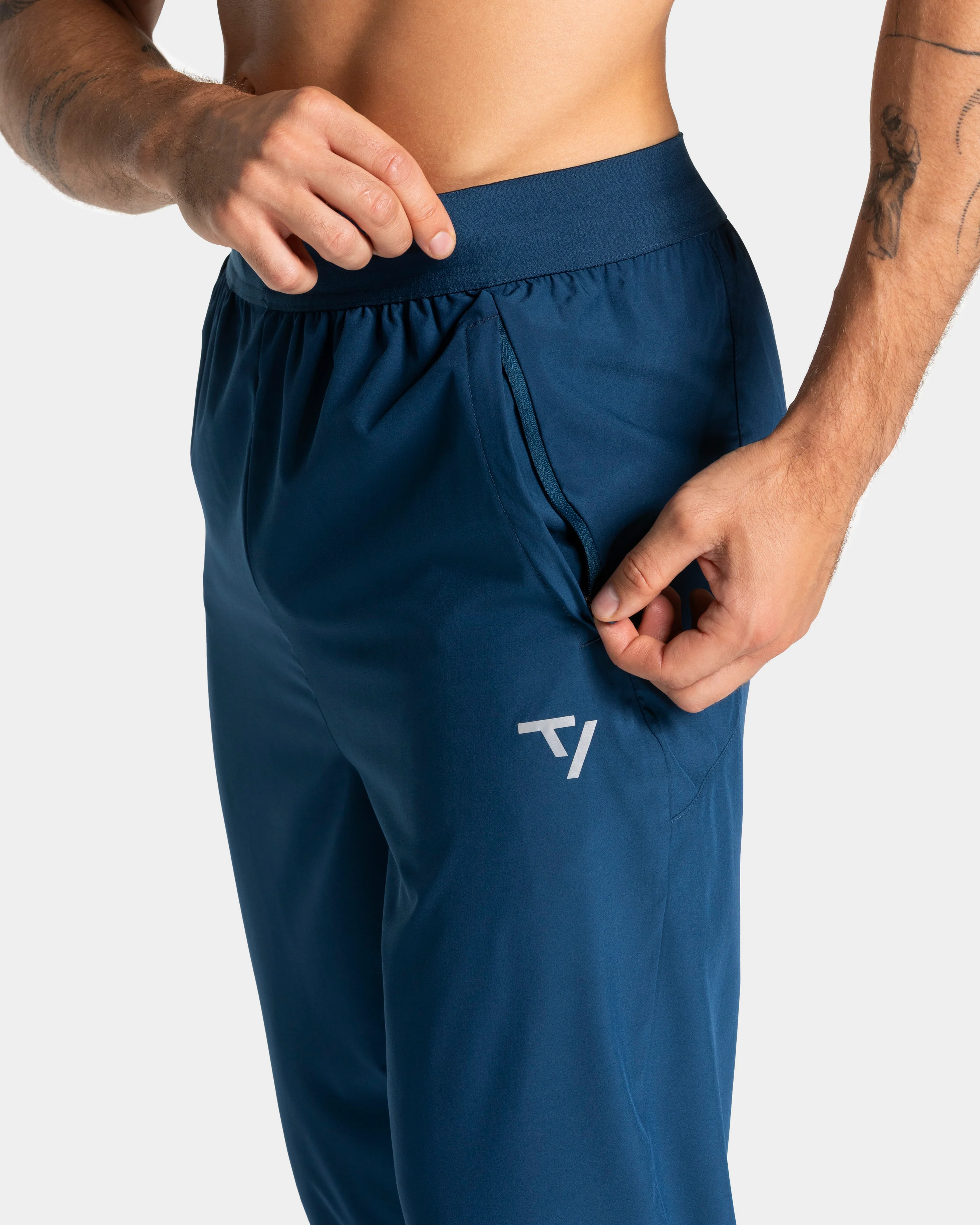 Pace Performance Jogger "Navy" - Image 4