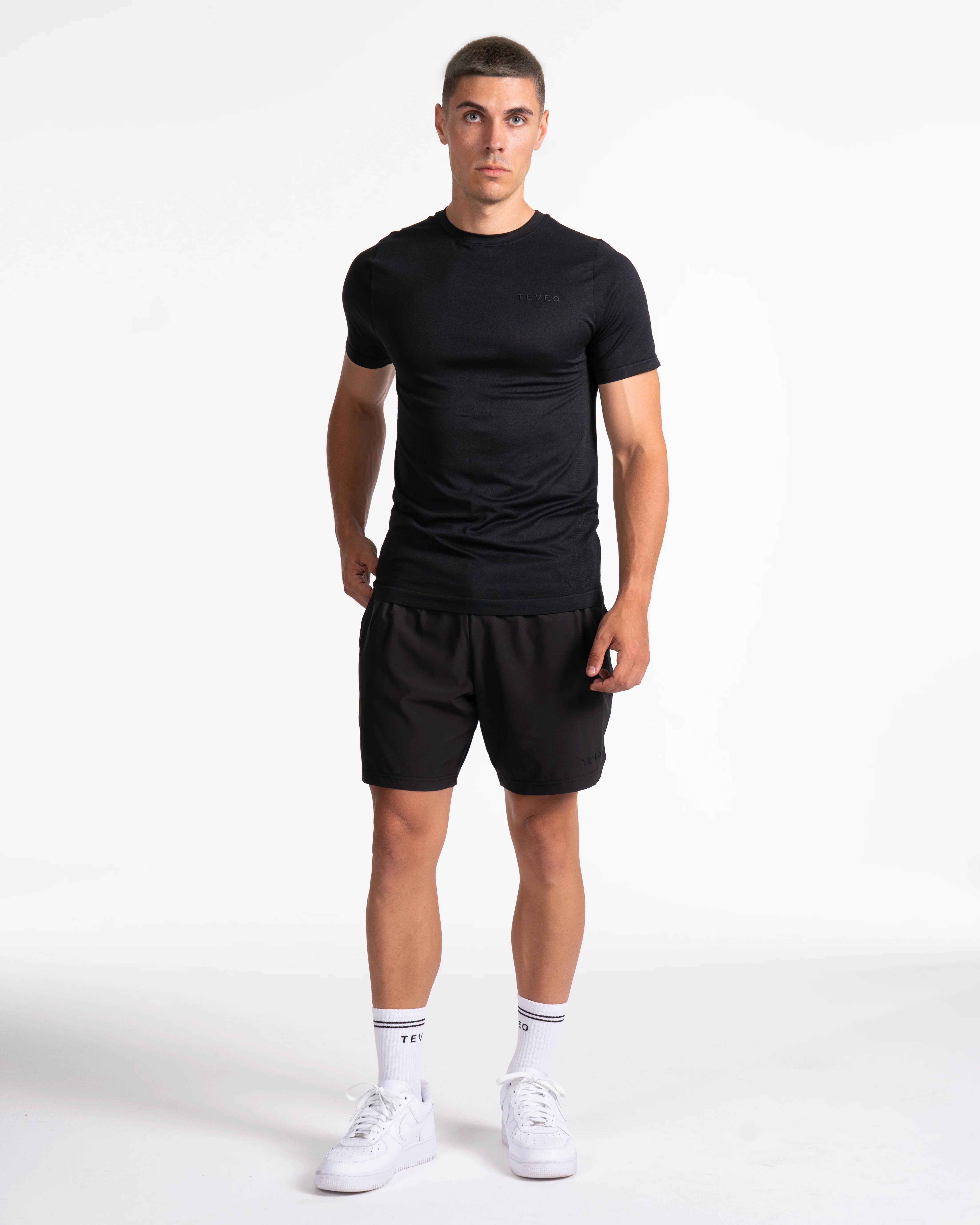 Pace Shorts 7 Inch "Schwarz" - Image 3