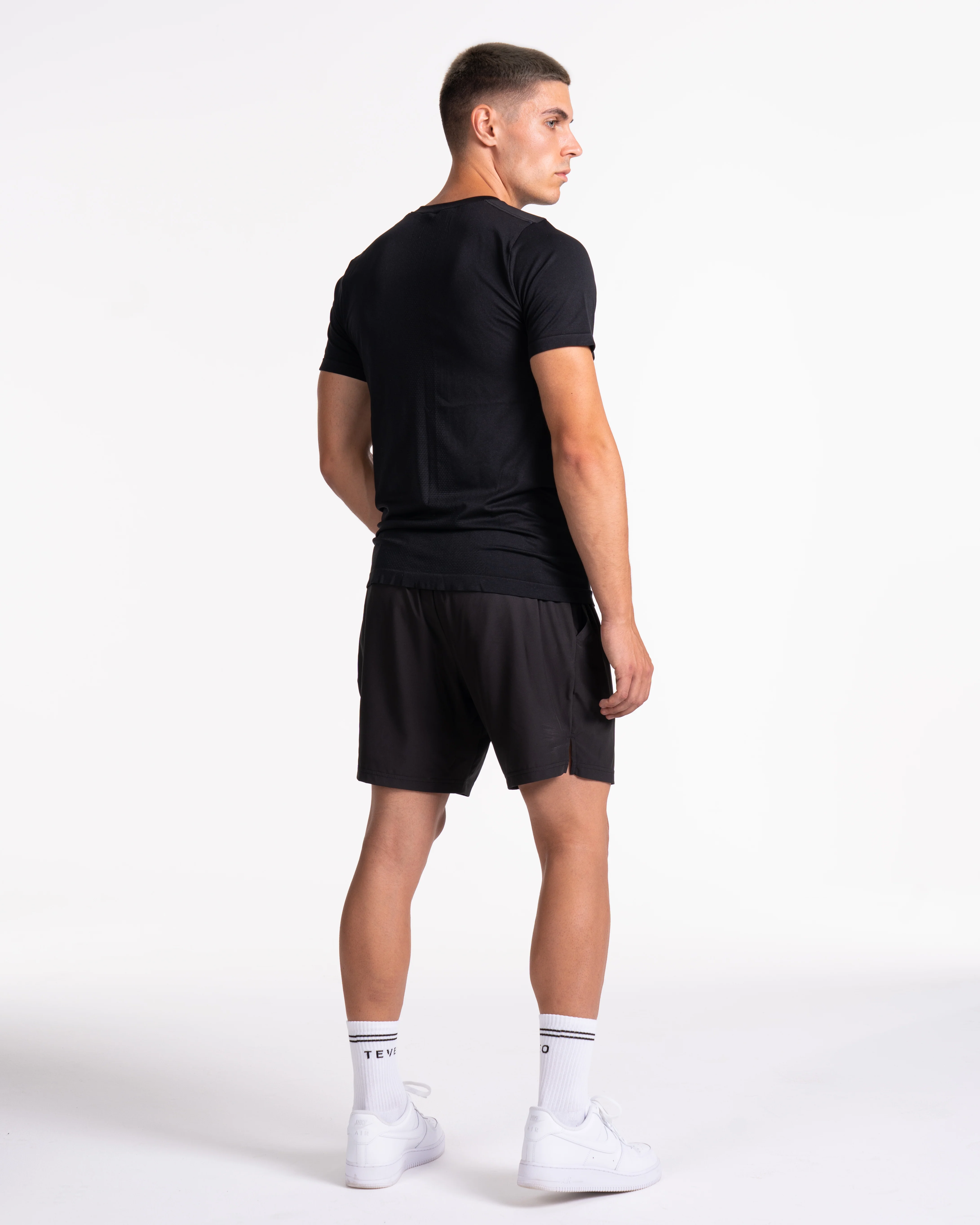 Pace Shorts 7 Inch "Schwarz" - Image 5