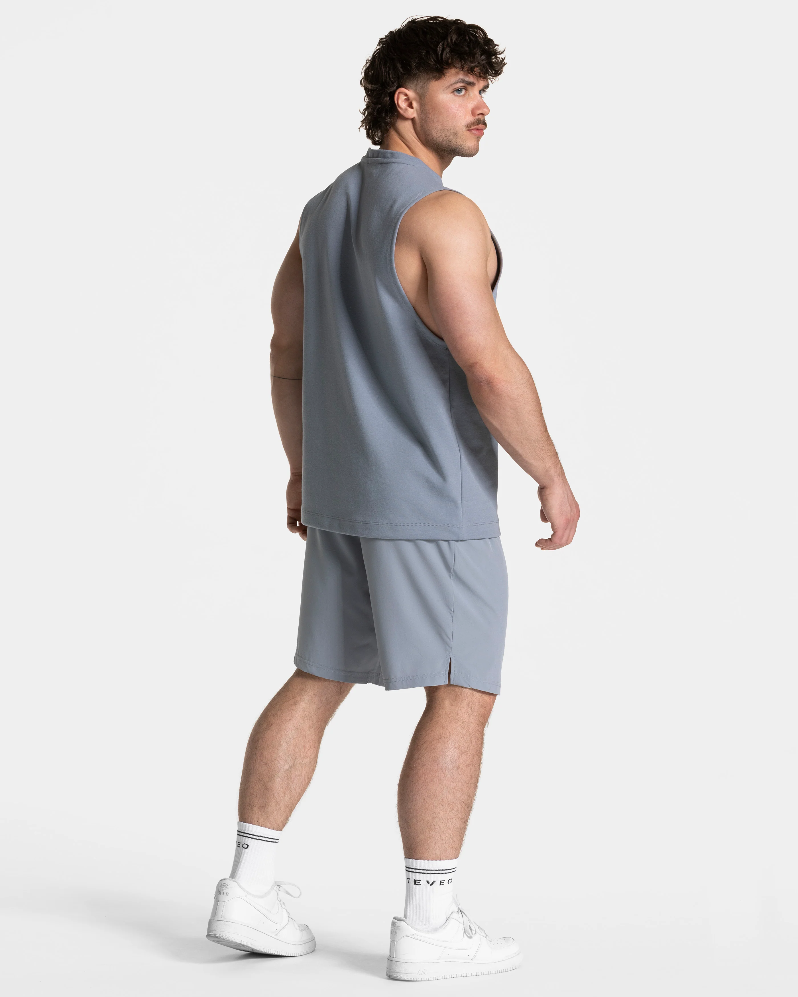 Pace Shorts 9 Inch "Grau" - Image 5
