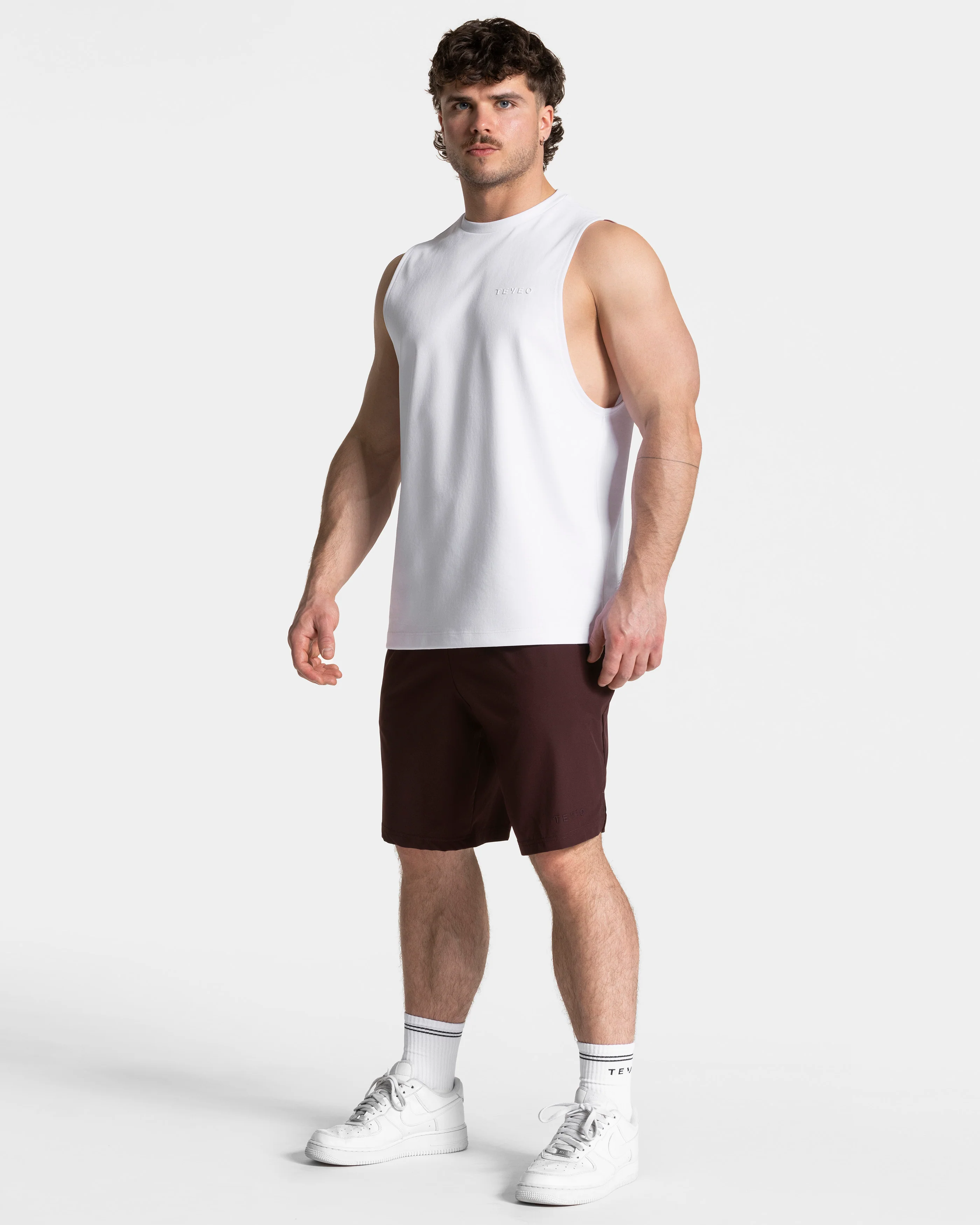 Pace Shorts 9 Inch "Merlot" - Image 3