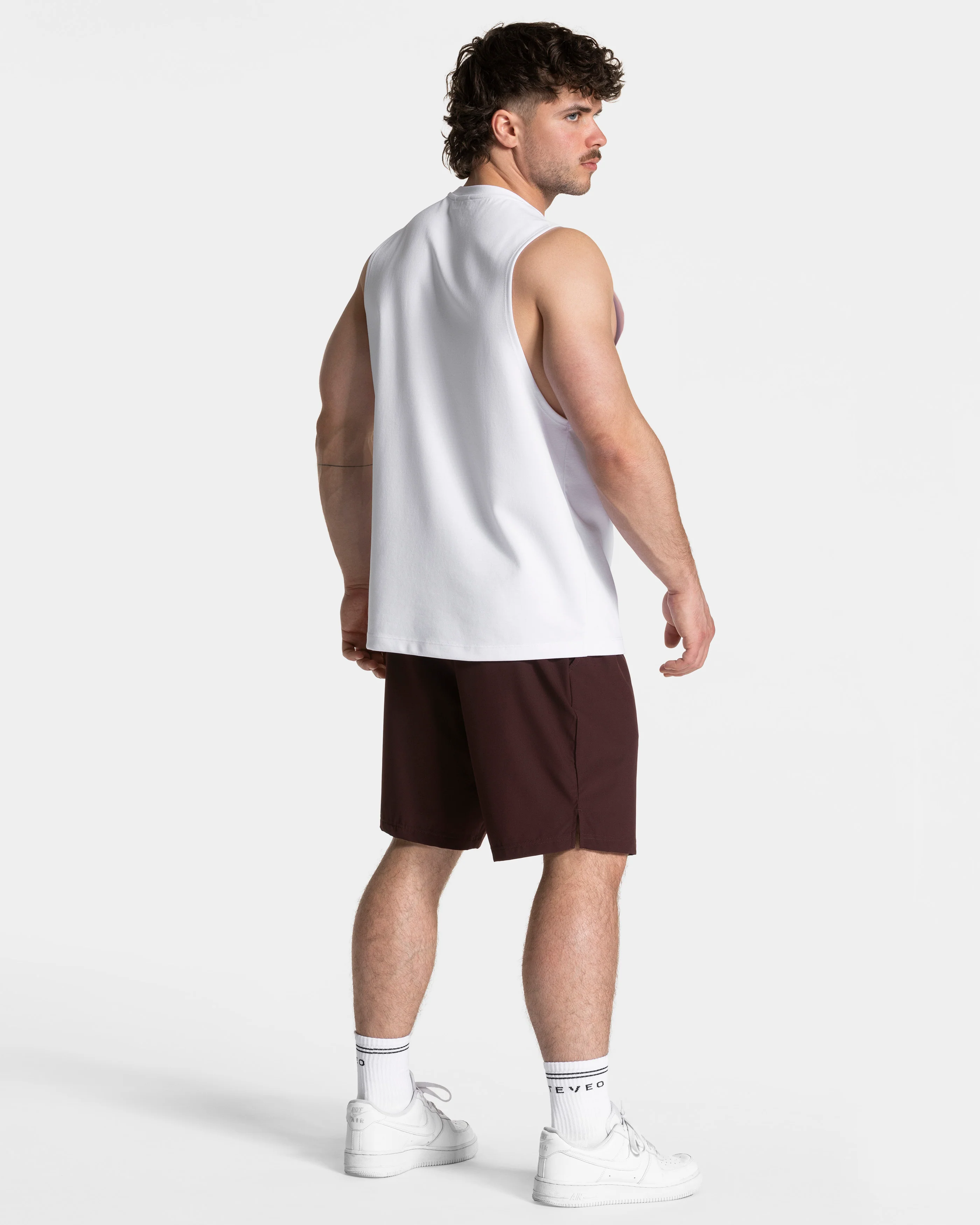 Pace Shorts 9 Inch "Merlot" - Image 5