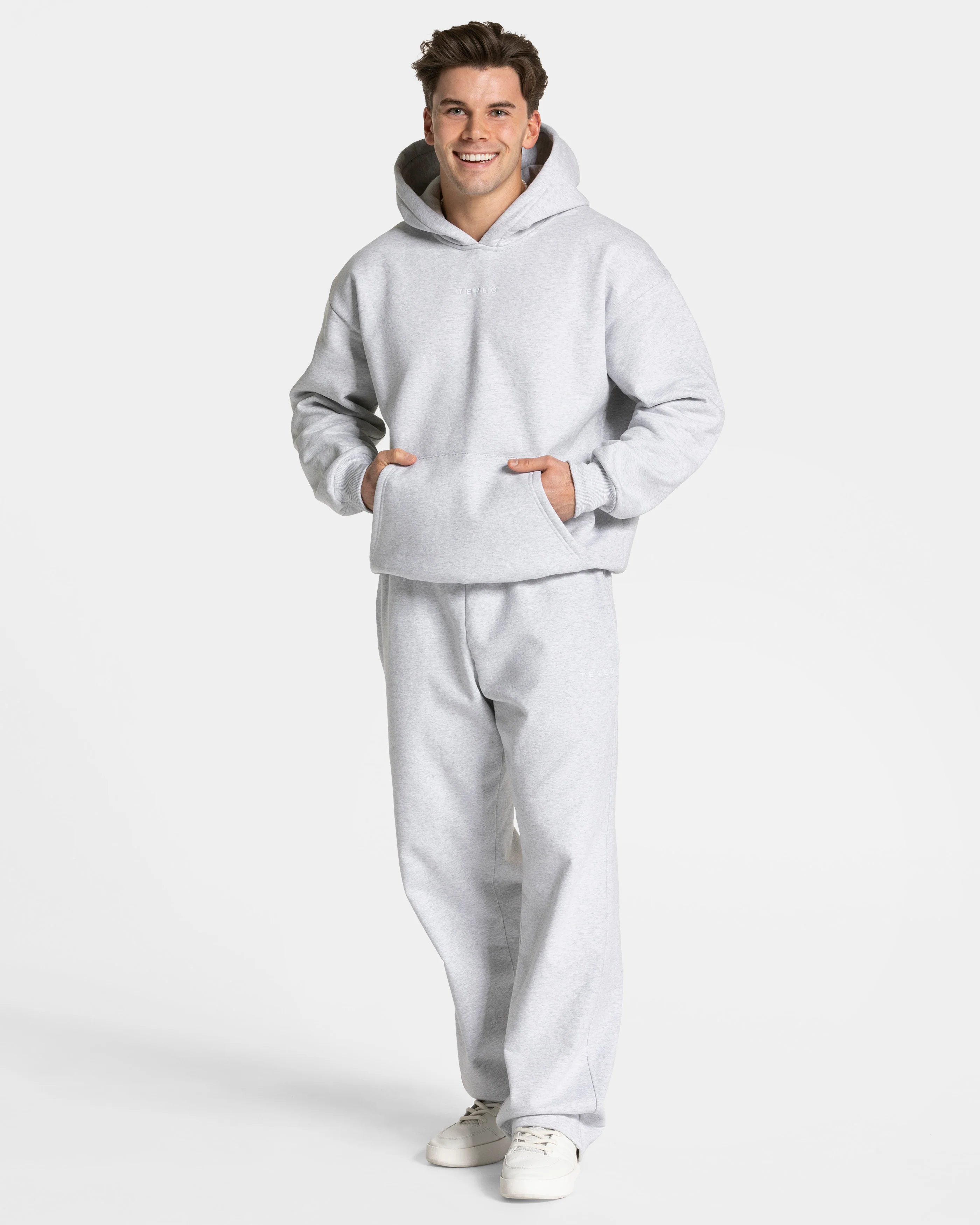 RI’VAIV Oversized Hoodie "Hellgrau" - Image 3