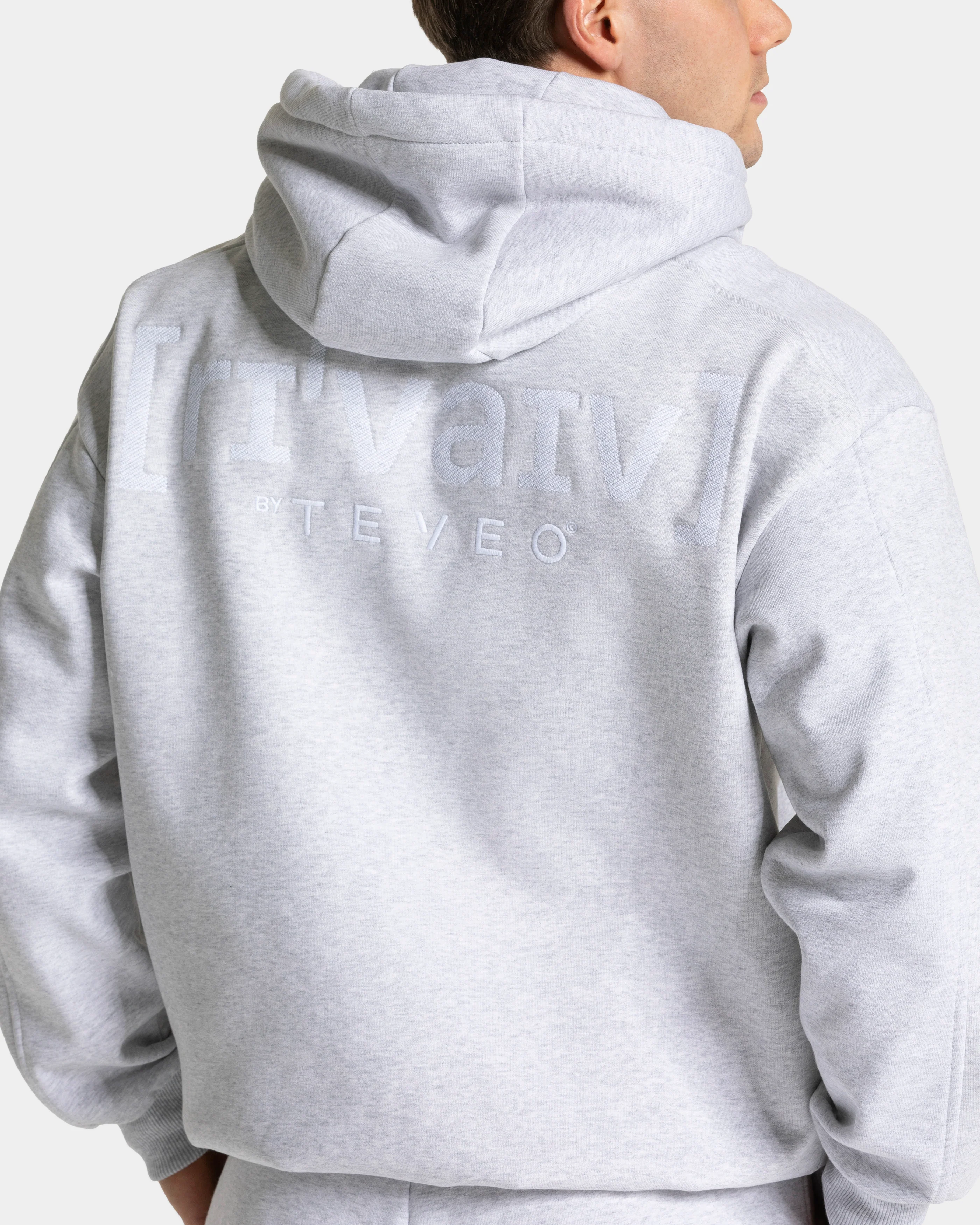 RI’VAIV Oversized Hoodie "Hellgrau" - Image 4