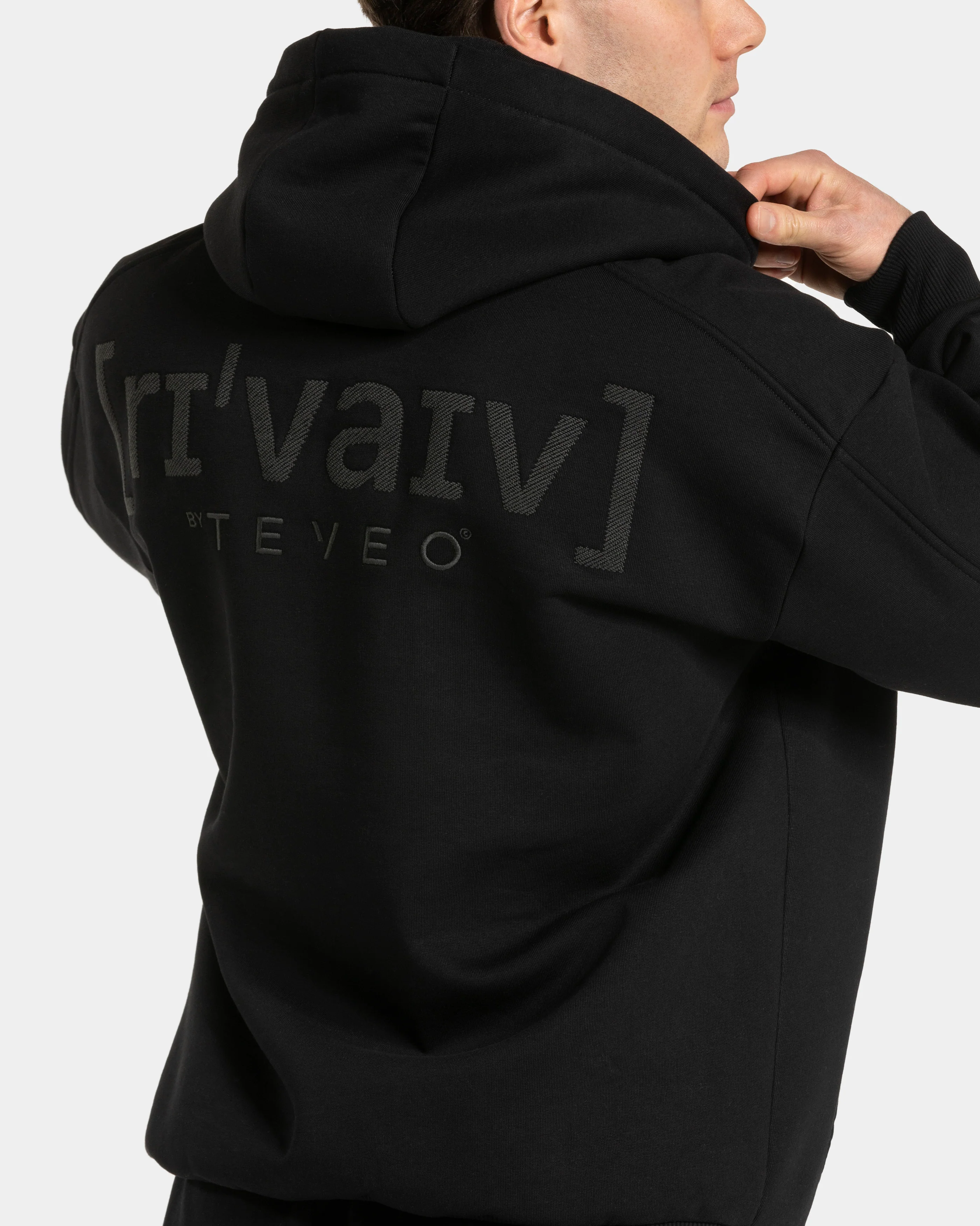 RI’VAIV Oversized Hoodie "Schwarz" - Image 4