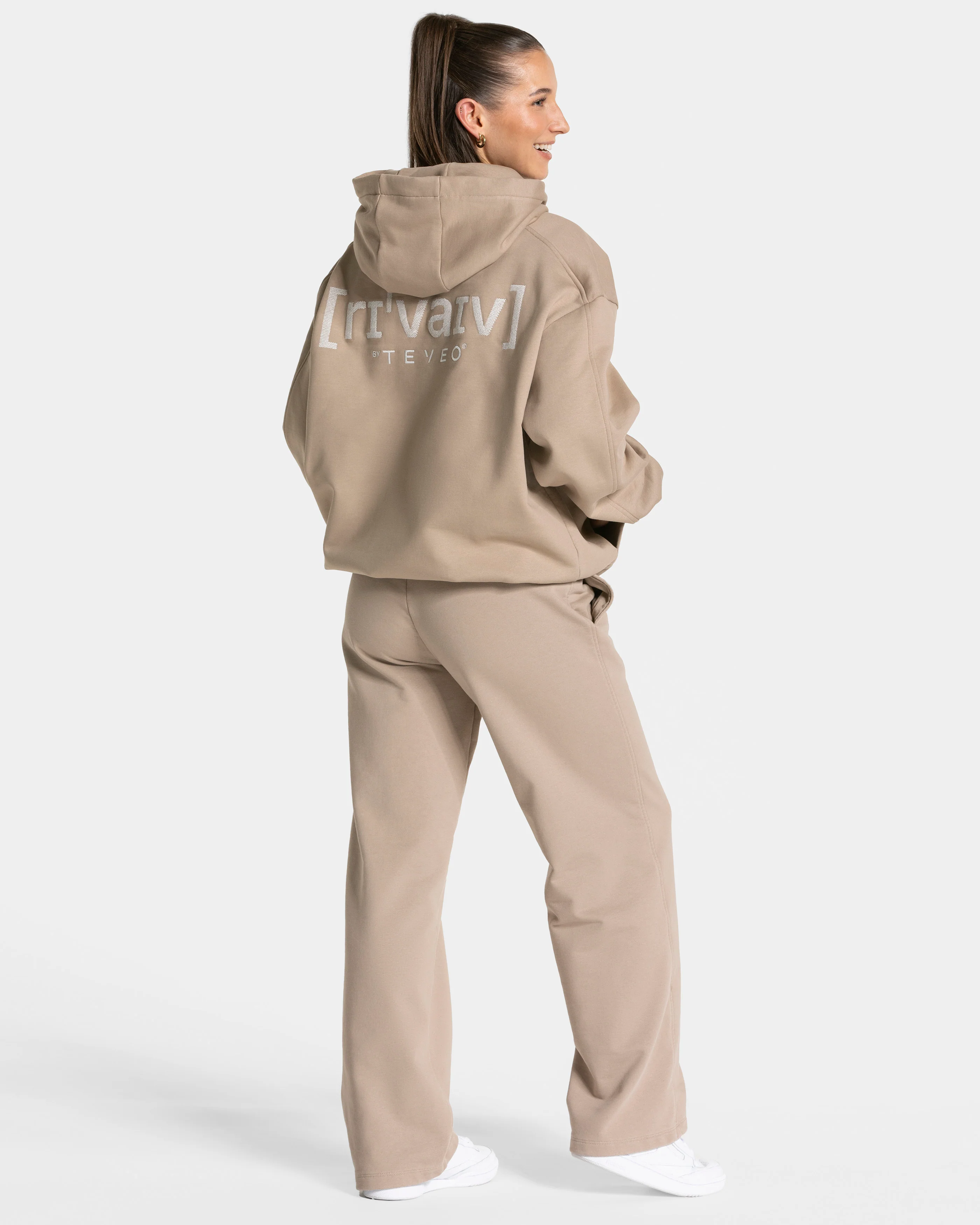 RI’VAIV Oversized Hoodie "Taupe" - Image 5