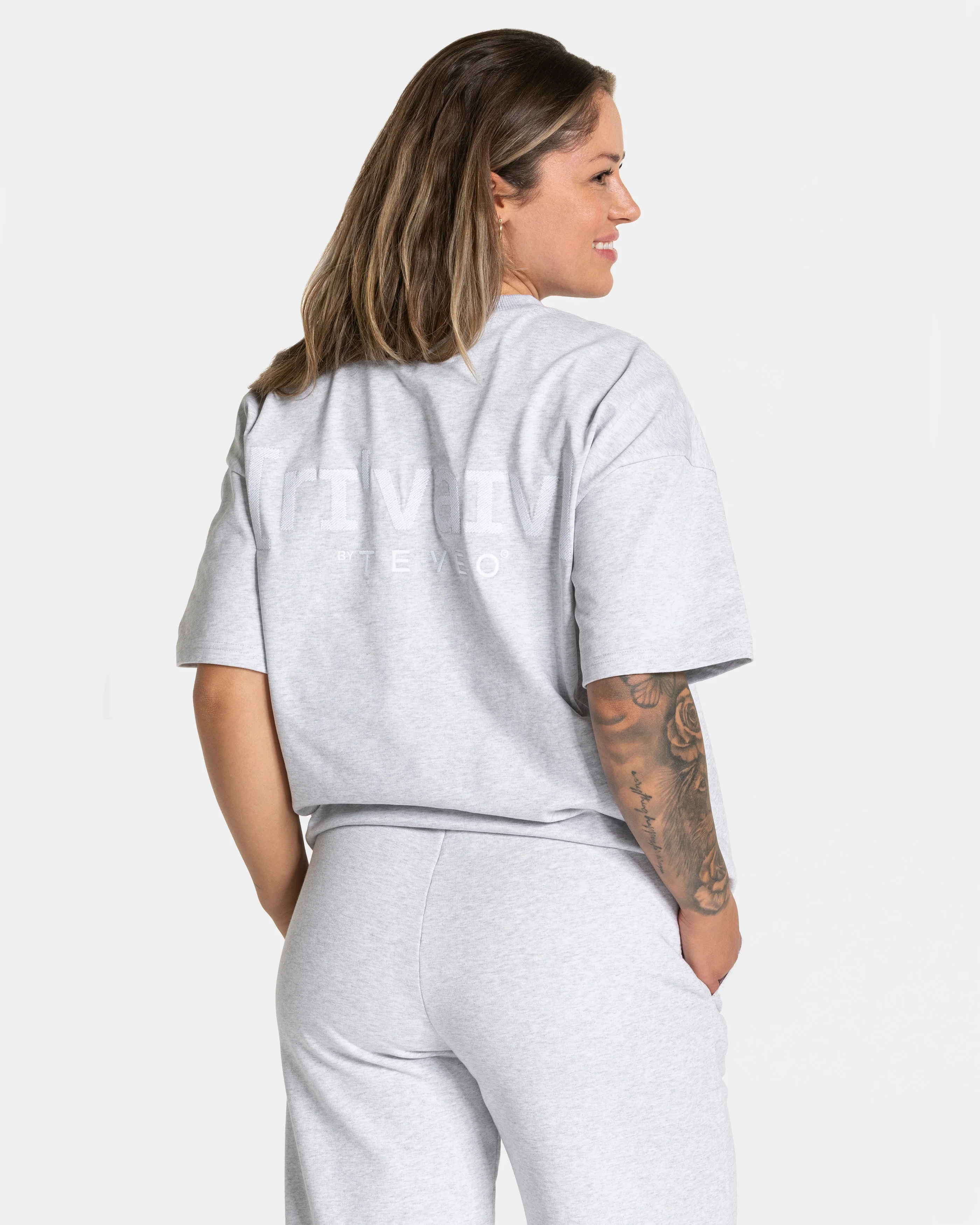 RI’VAIV Oversized T-Shirt "Hellgrau"