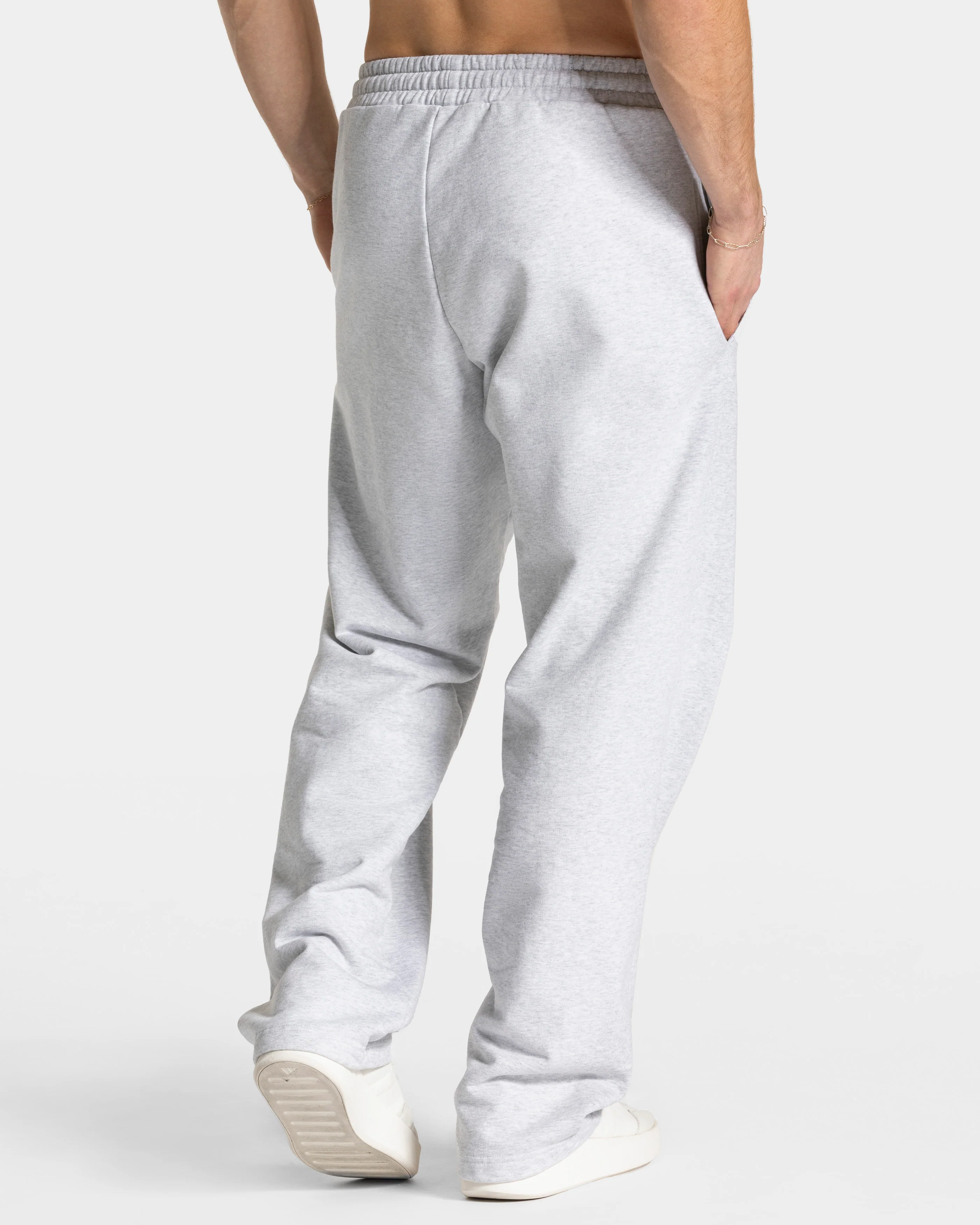 RI’VAIV Straight Leg Jogger "Hellgrau" - Image 2