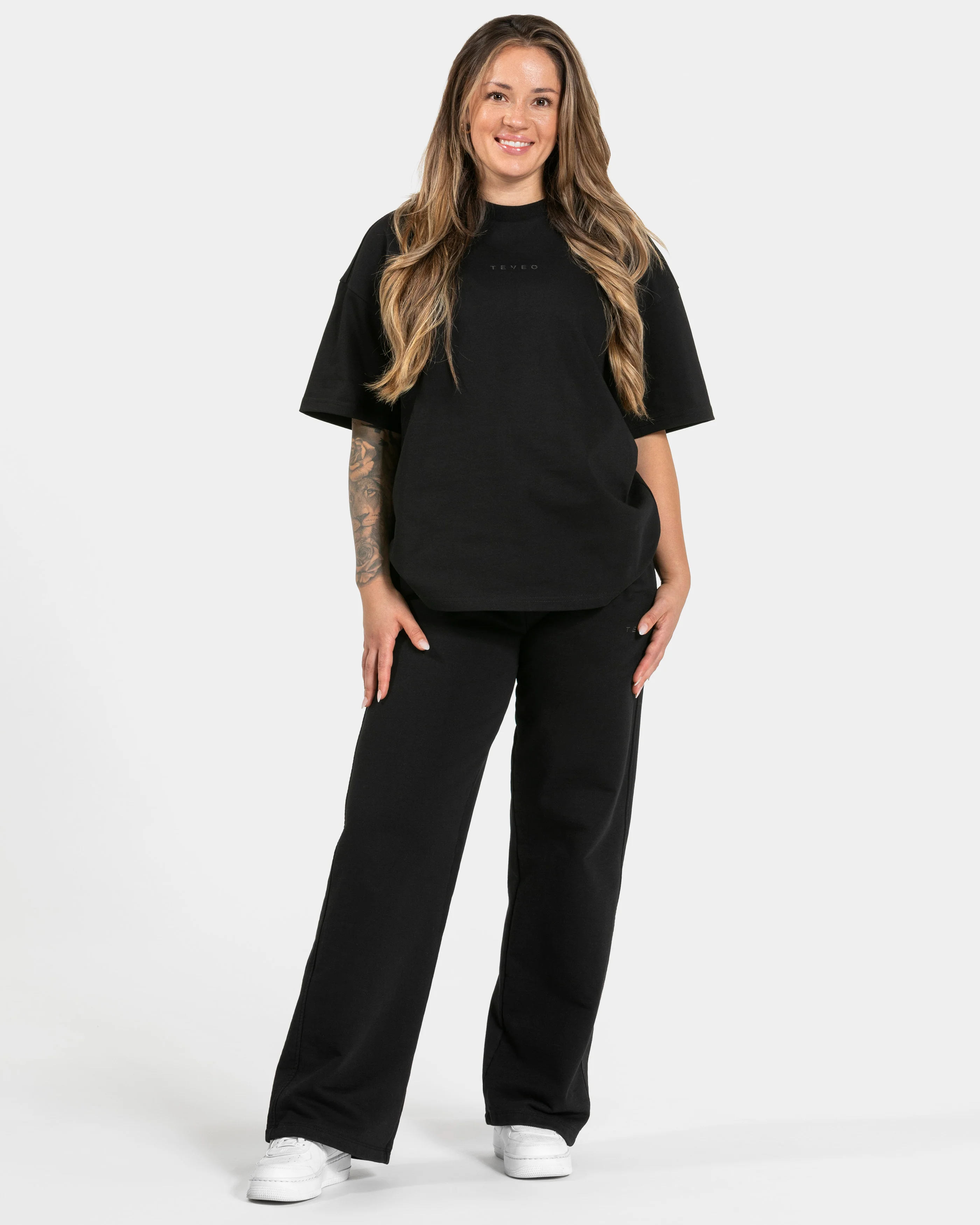 RI’VAIV Straight Leg Jogger "Schwarz" - Image 3