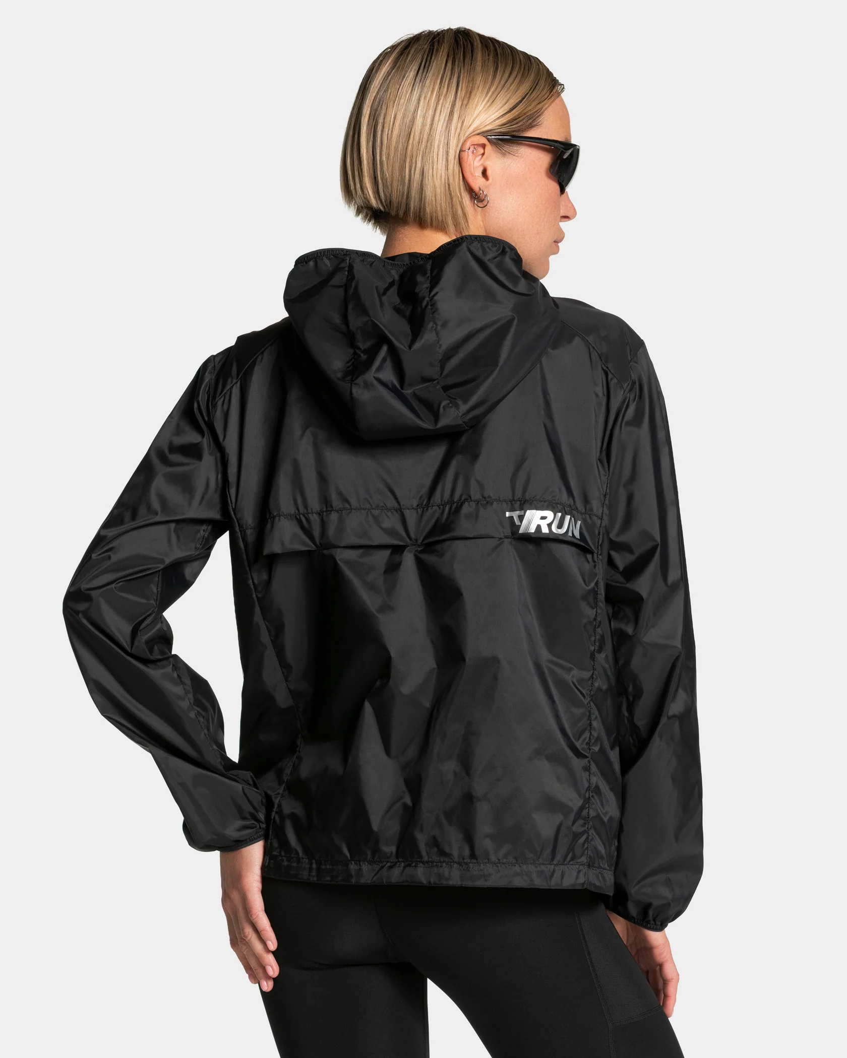 RUN Lightweight Zip Jacke "Schwarz" - Image 2