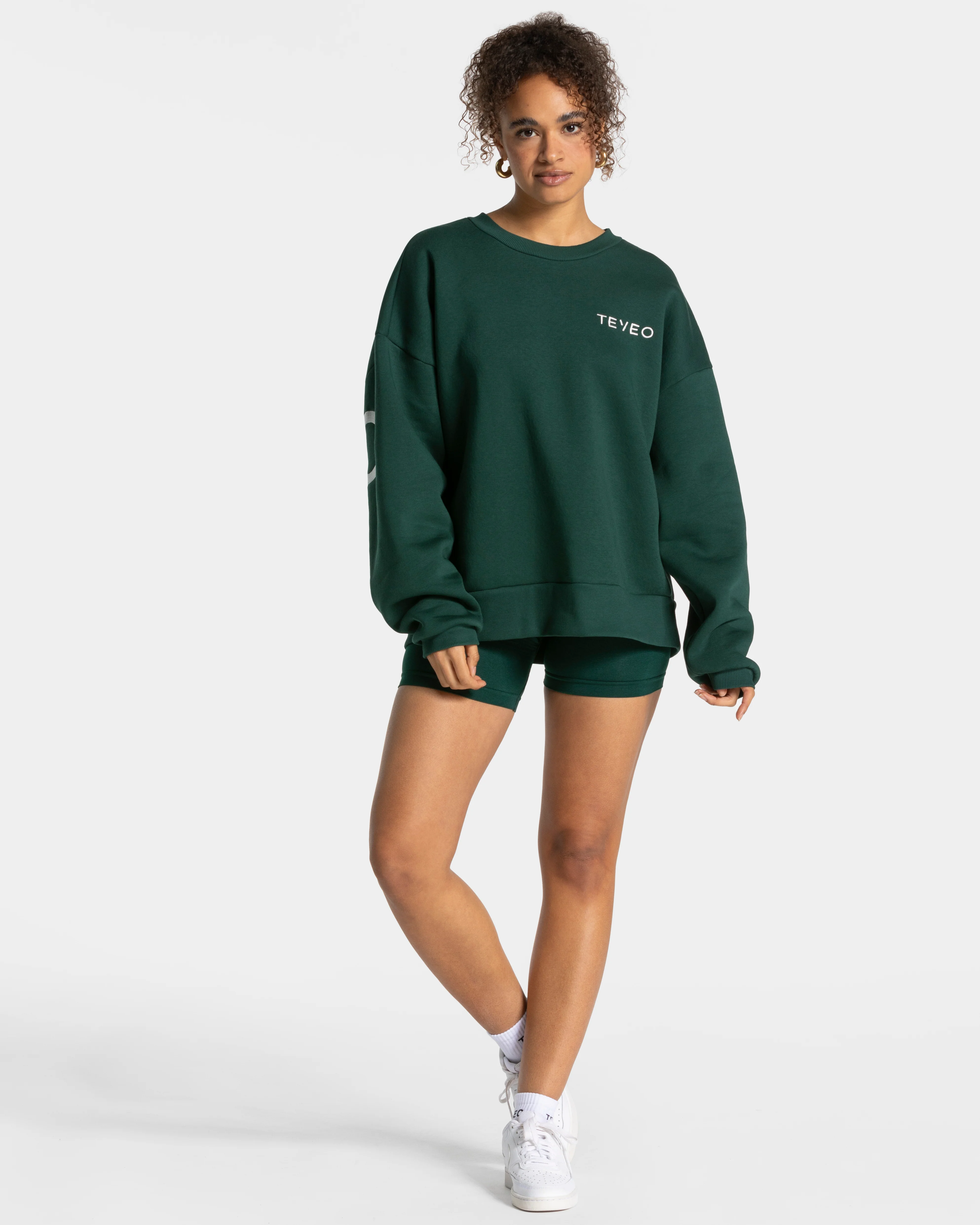 Signature Oversized Sweater "Dunkelgrün" - Image 3
