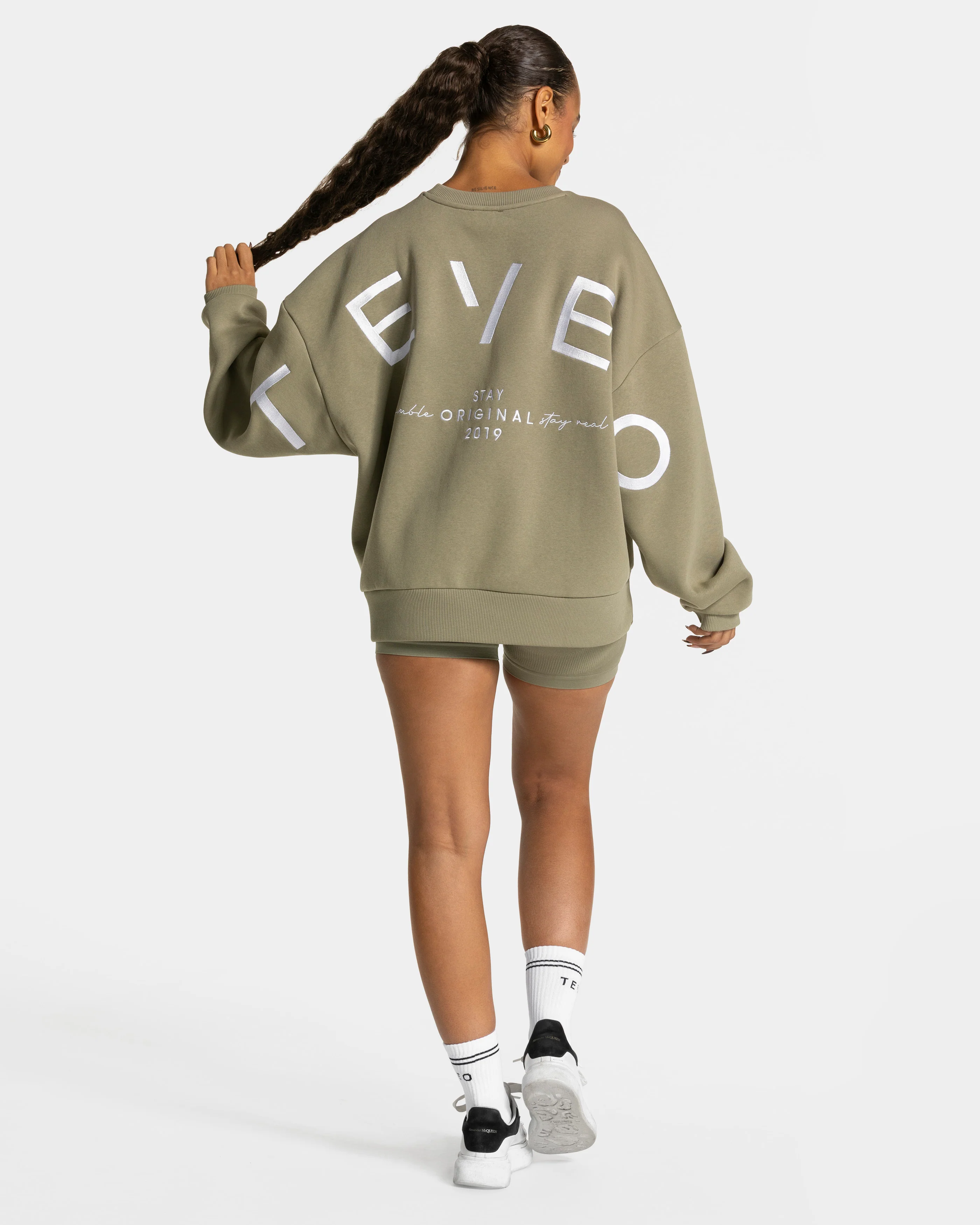 Signature Oversized Sweater "Khaki" - Image 5