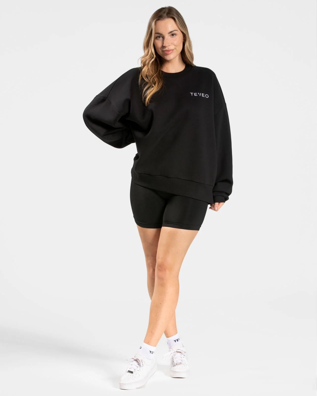 Signature Oversized Sweater "Schwarz" - Image 3